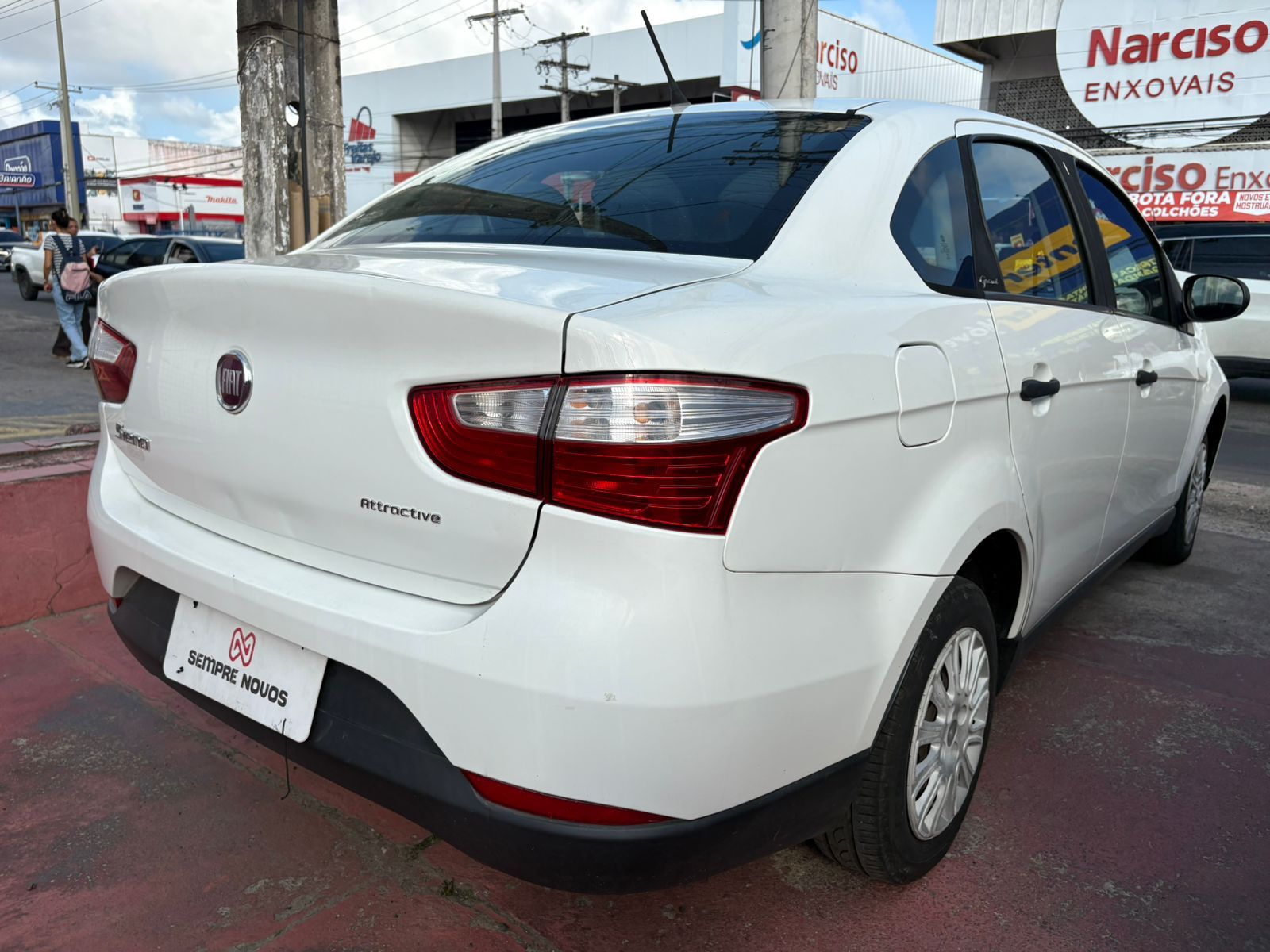 FIAT siena attract 1.0