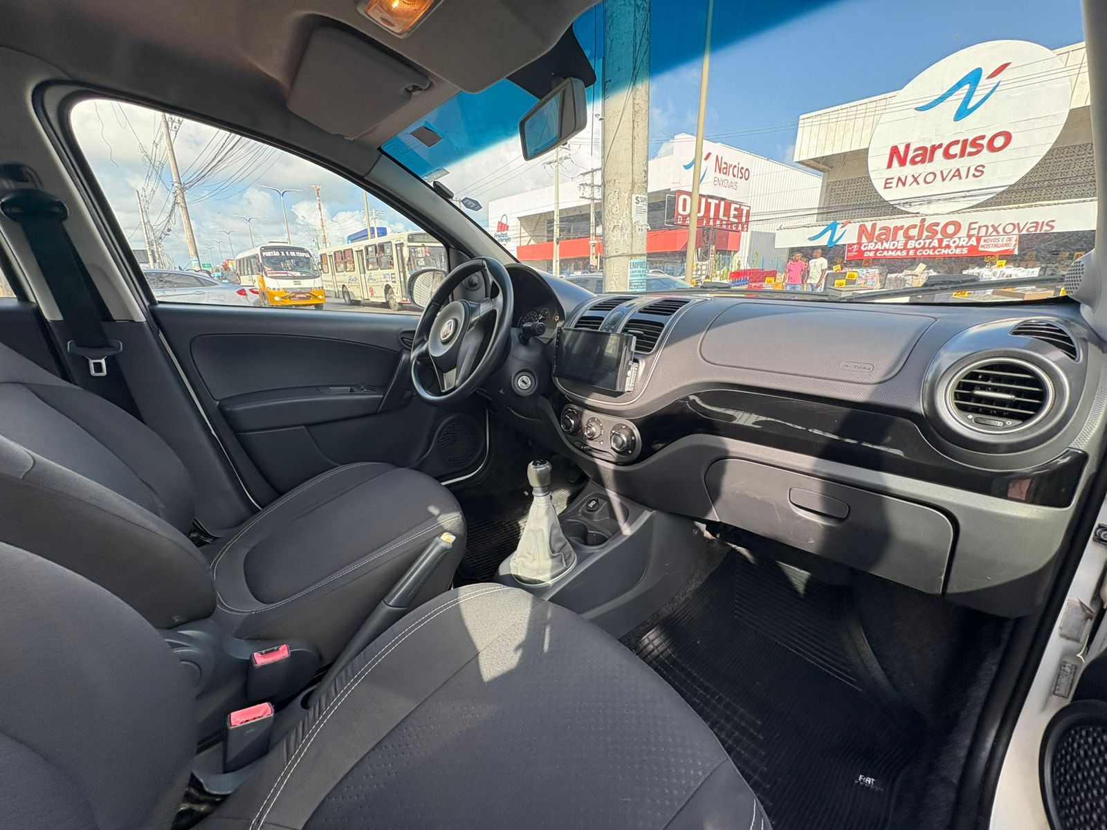 FIAT siena attract 1.0
