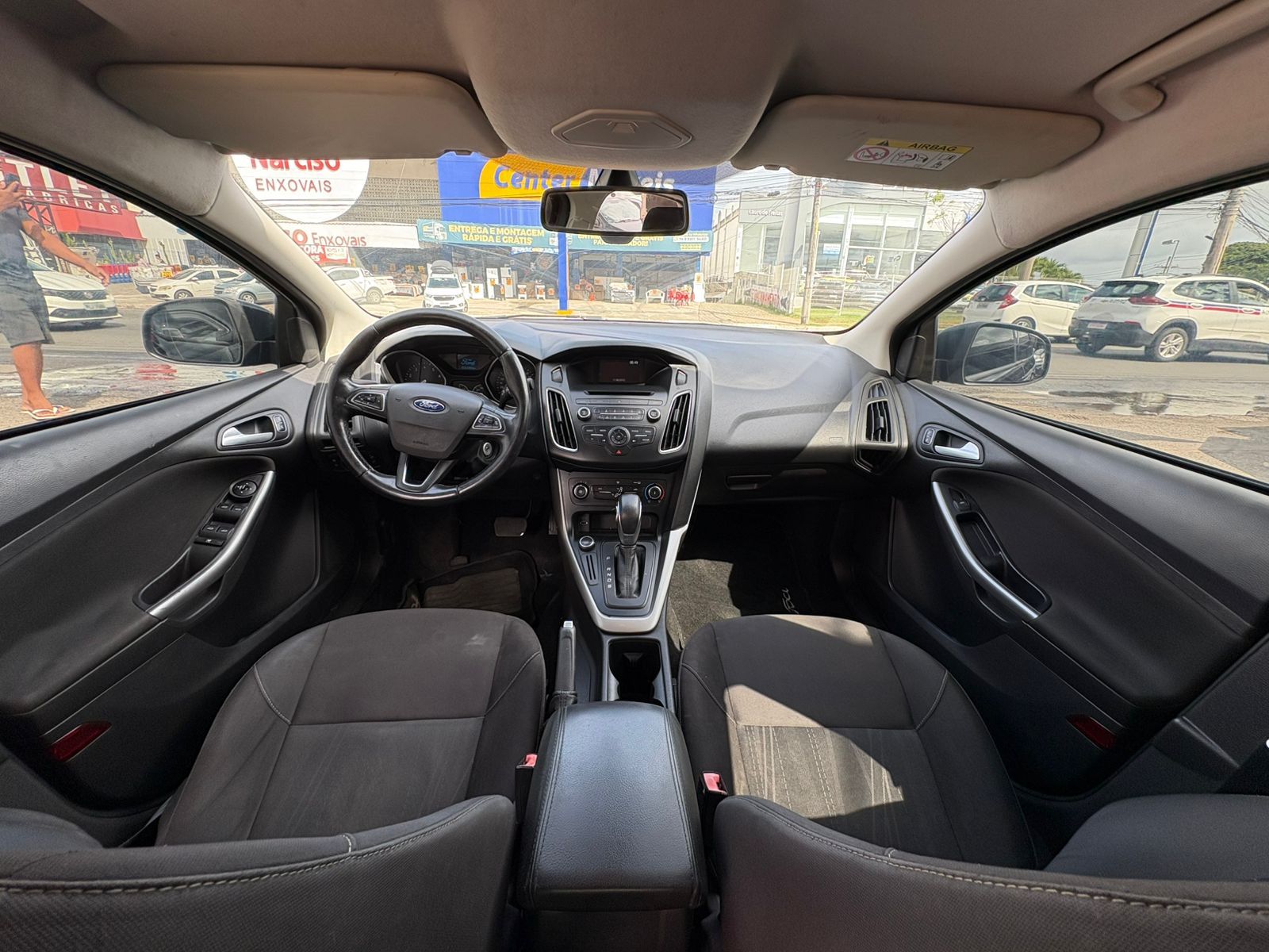 FORD focus se at 2.0sc