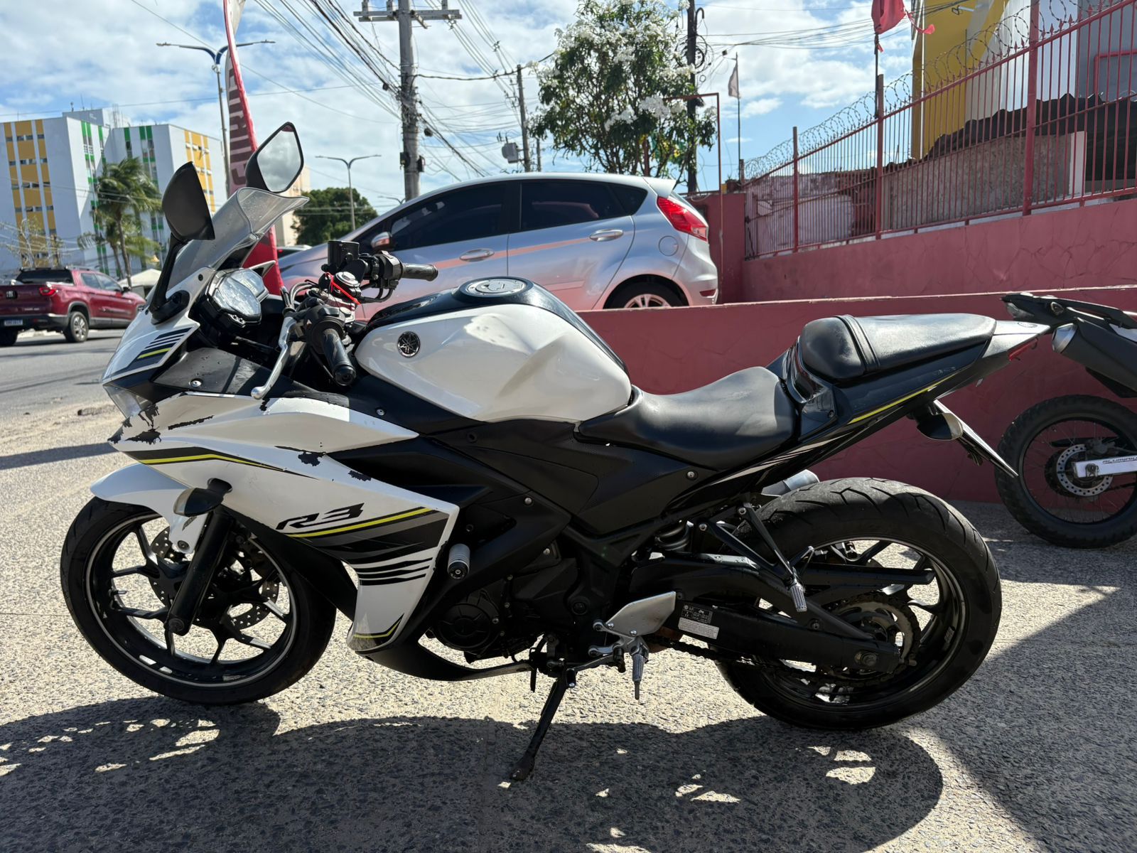YAMAHA YZF R3 ABS