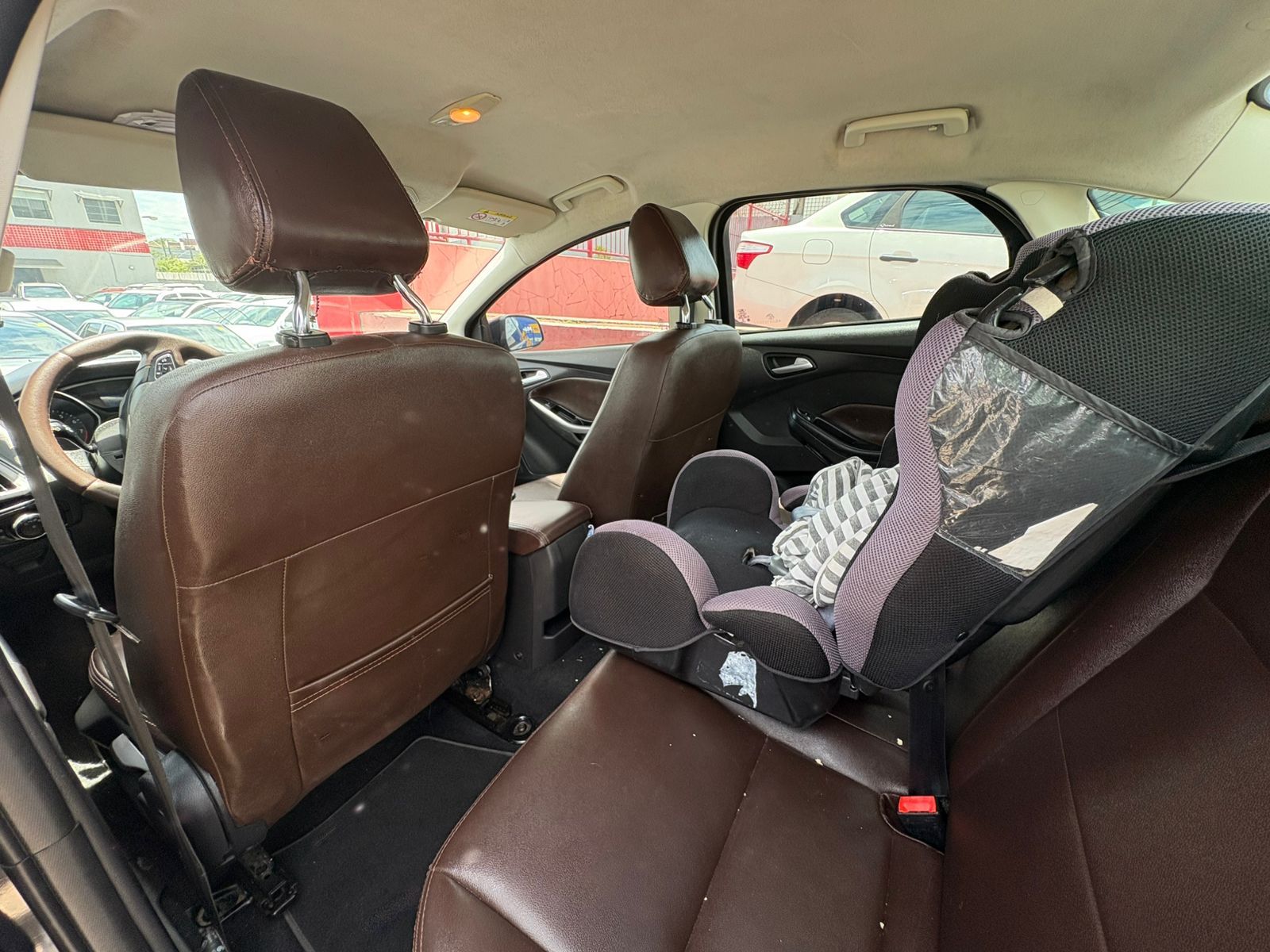 FORD focus se at 2.0sc