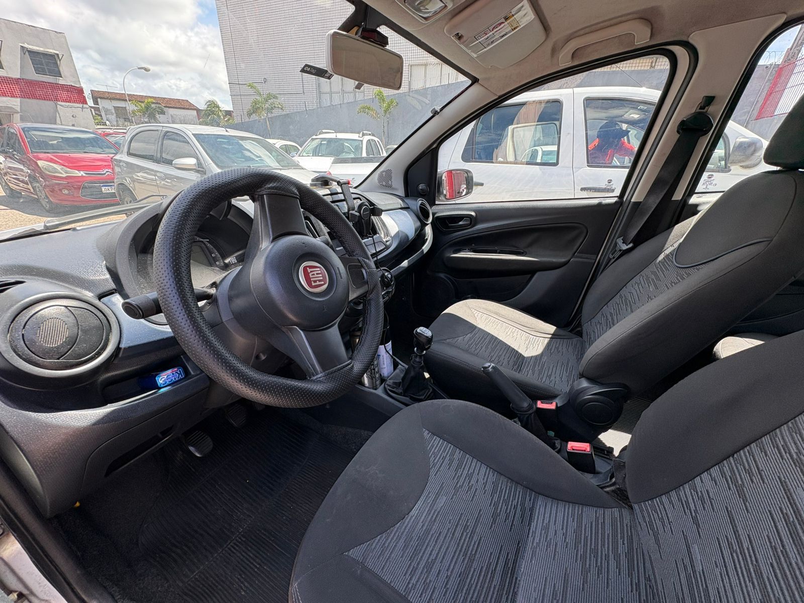 FIAT uno attractive 1.0