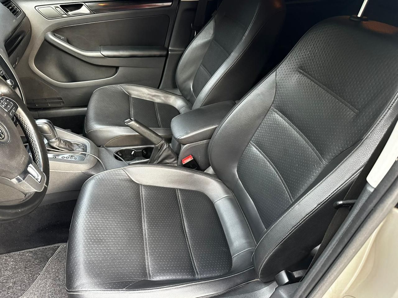 VOLKSWAGEN jetta 2.0