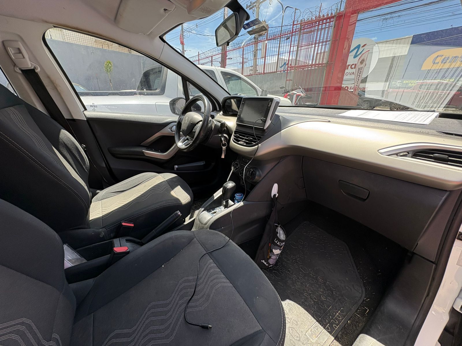PEUGEOT 2008 allure eat6