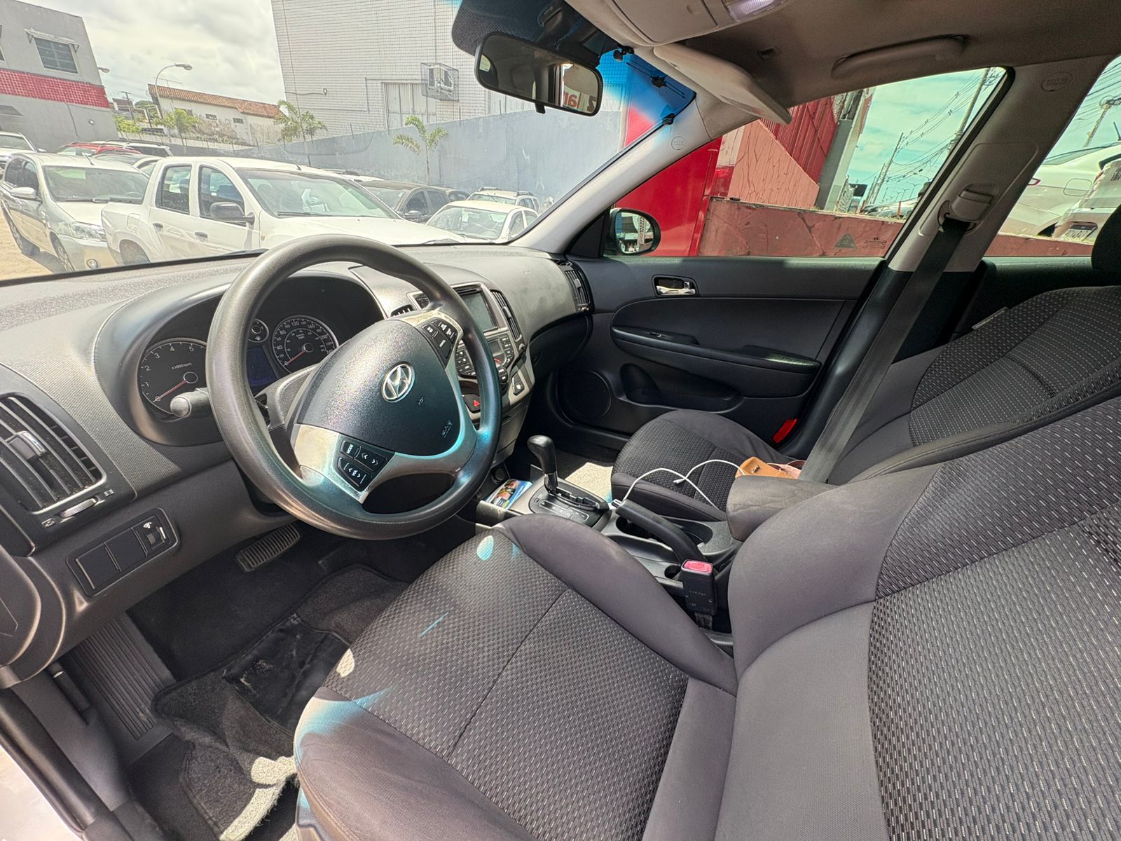 HYUNDAI i30 2.0