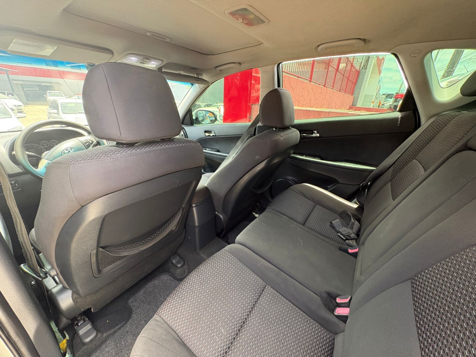 HYUNDAI i30 2.0