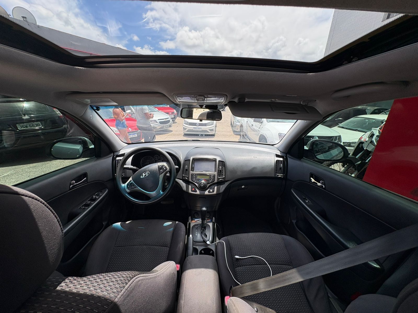 HYUNDAI i30 2.0