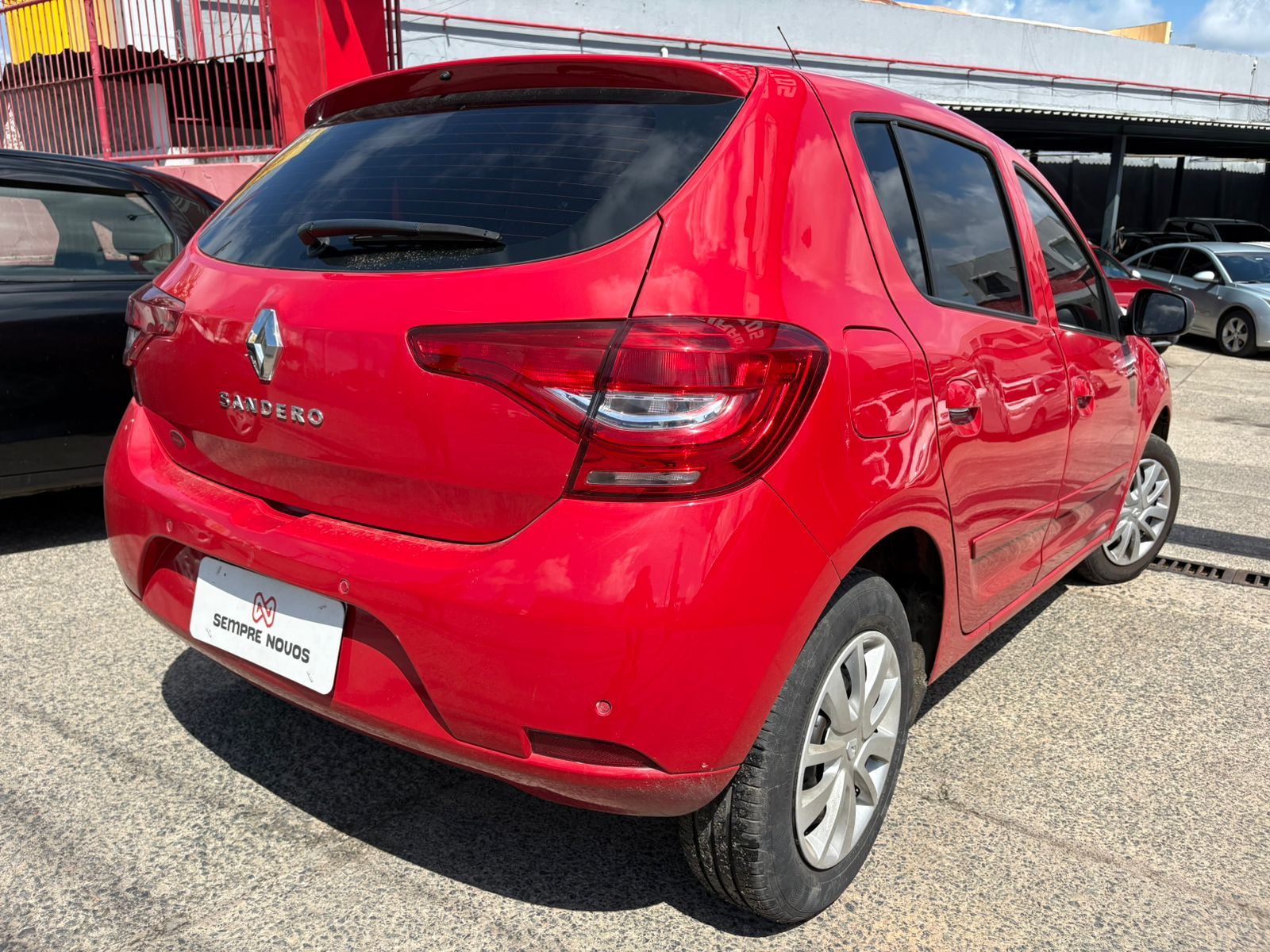 RENAULT sandero zen10mt