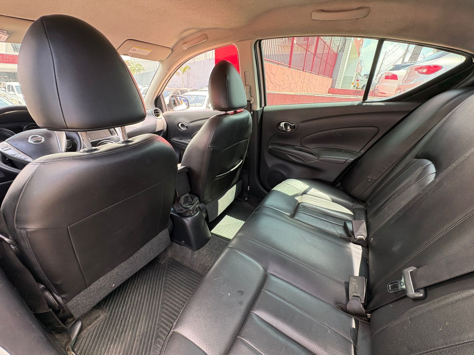 NISSAN versa 16sl cvt