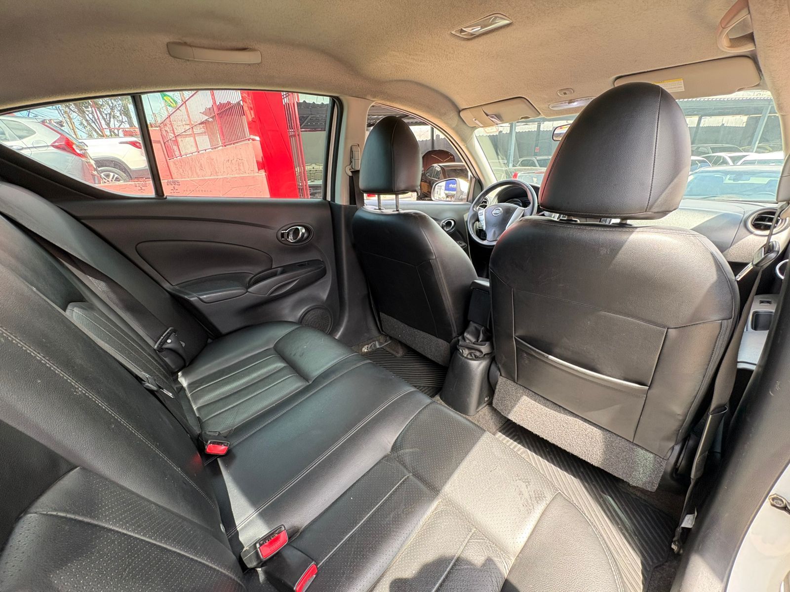 NISSAN versa 16sl cvt