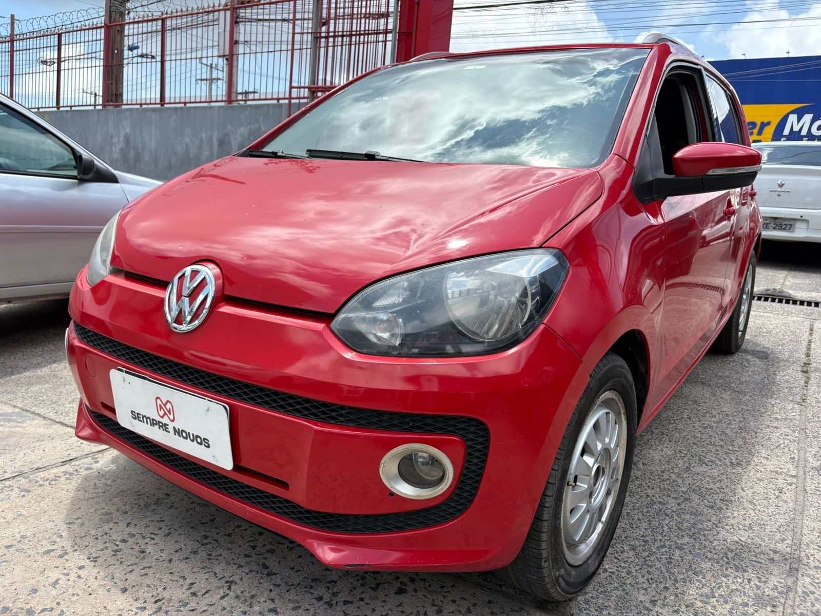 VOLKSWAGEN up black white red ma