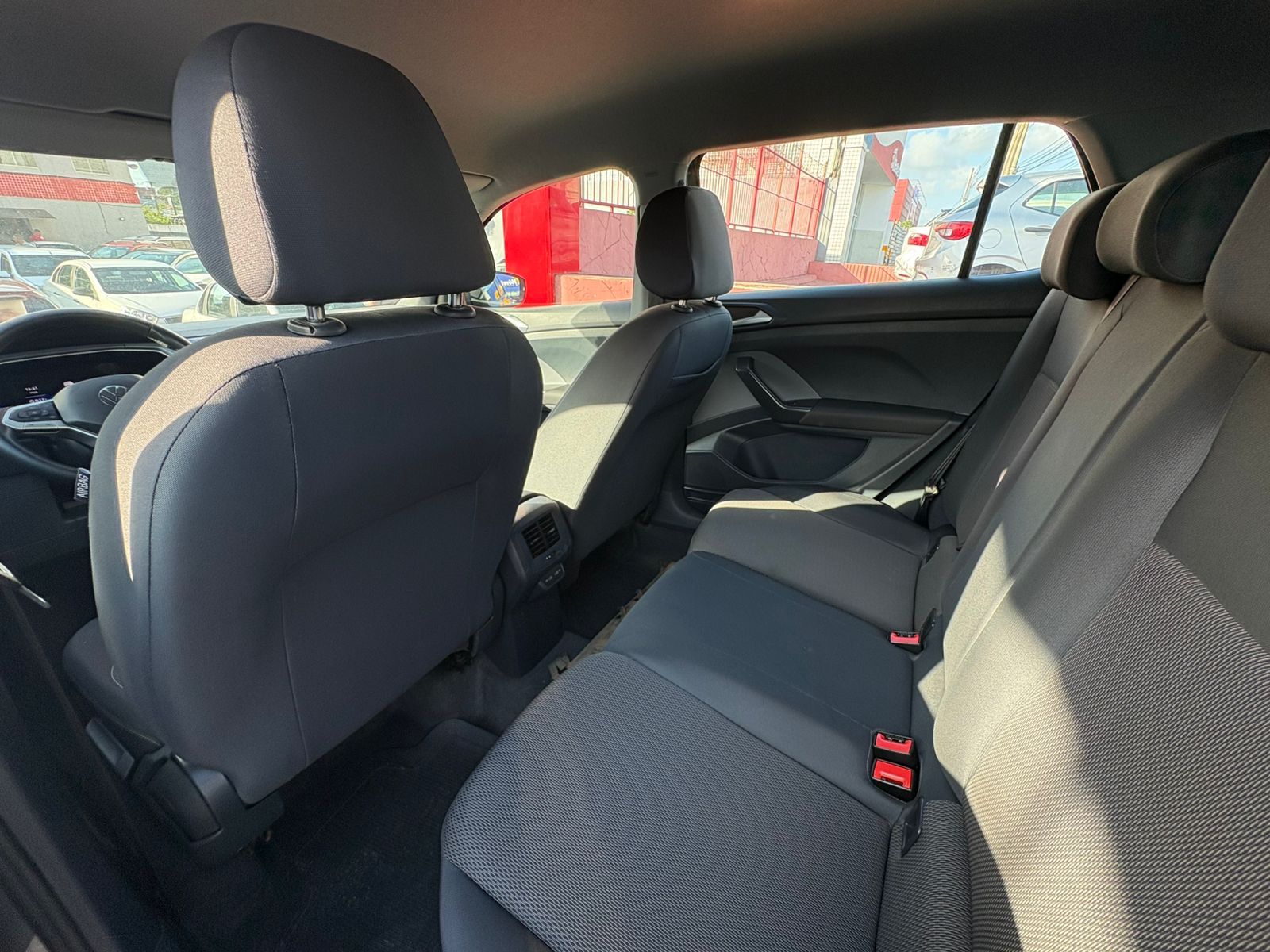 VOLKSWAGEN t cross tsi