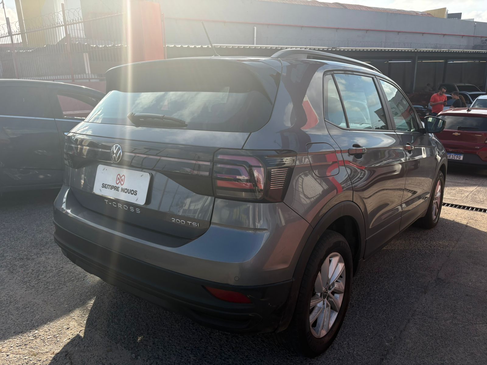 VOLKSWAGEN t cross tsi