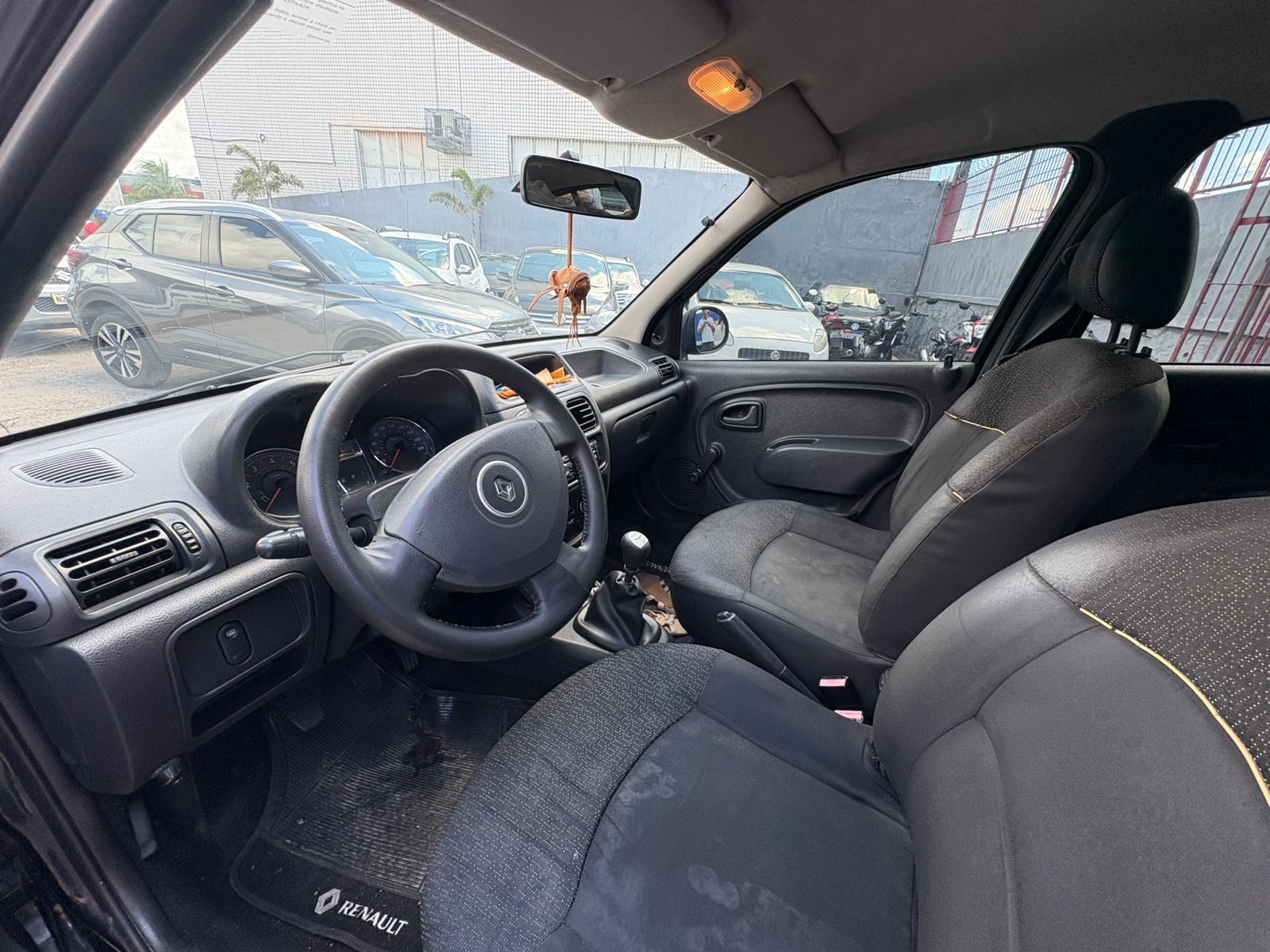 RENAULT clio exp1016vh
