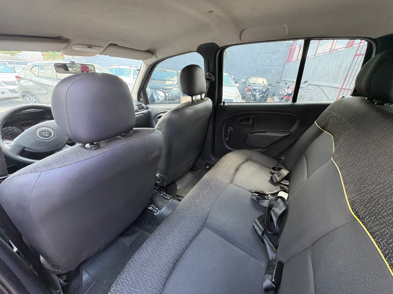 RENAULT clio exp1016vh