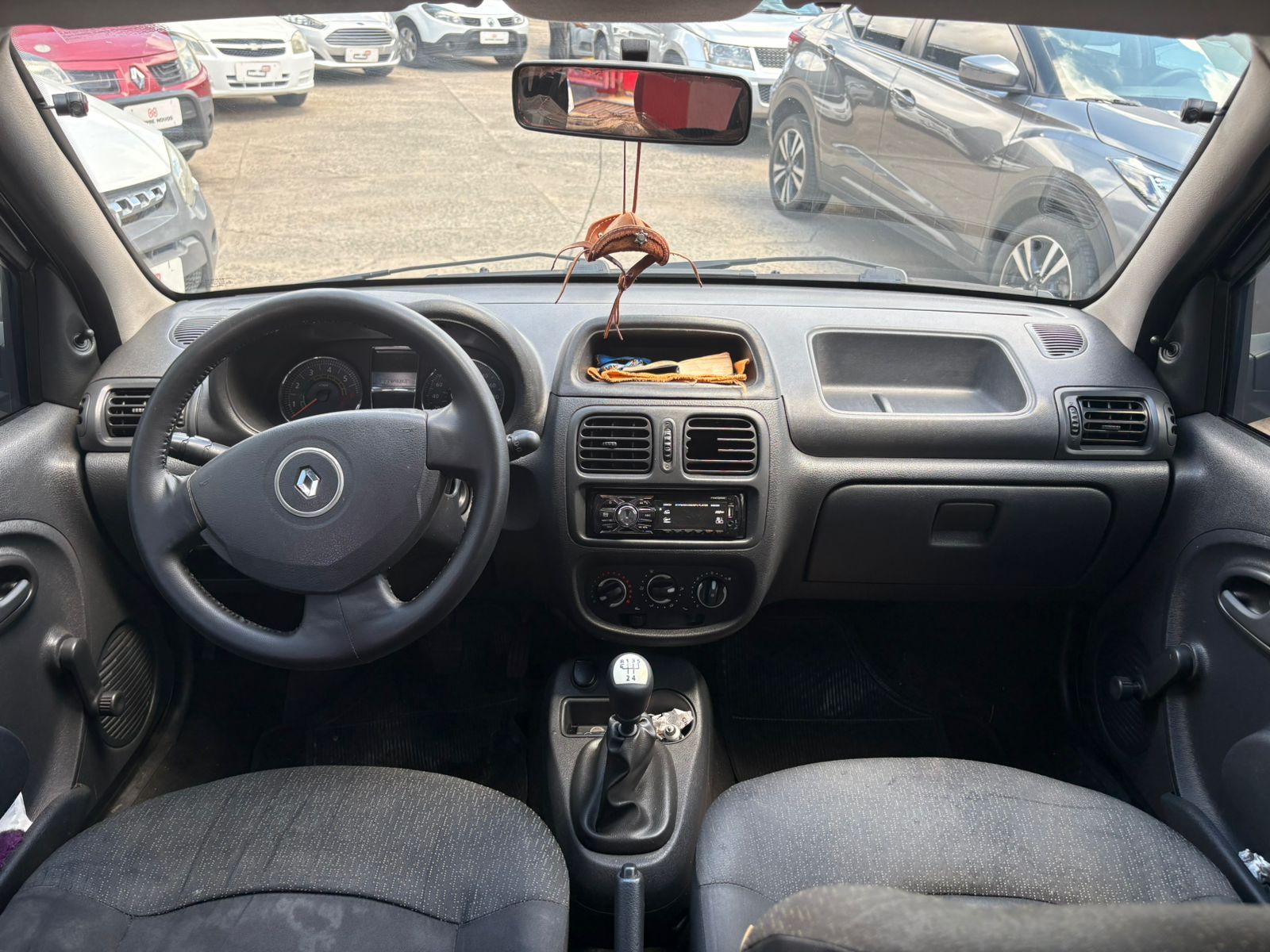 RENAULT clio exp1016vh