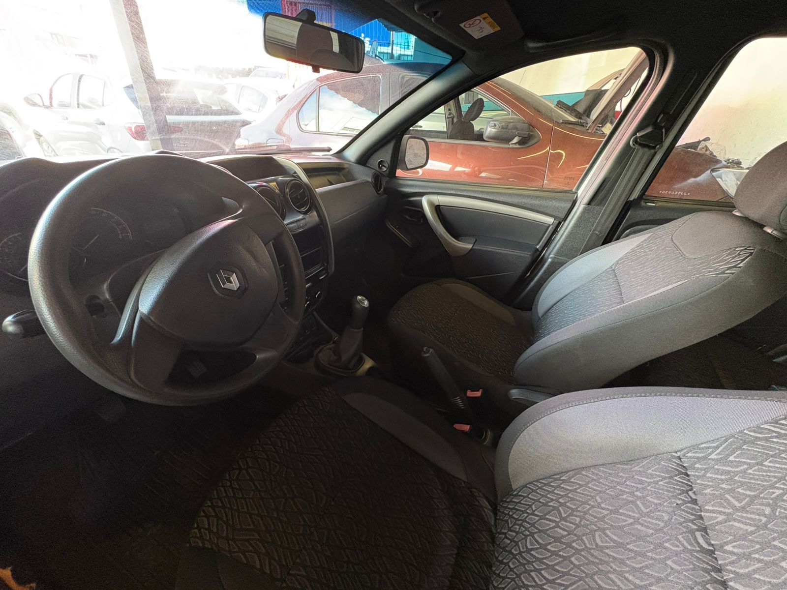 RENAULT oroch 16 4x2
