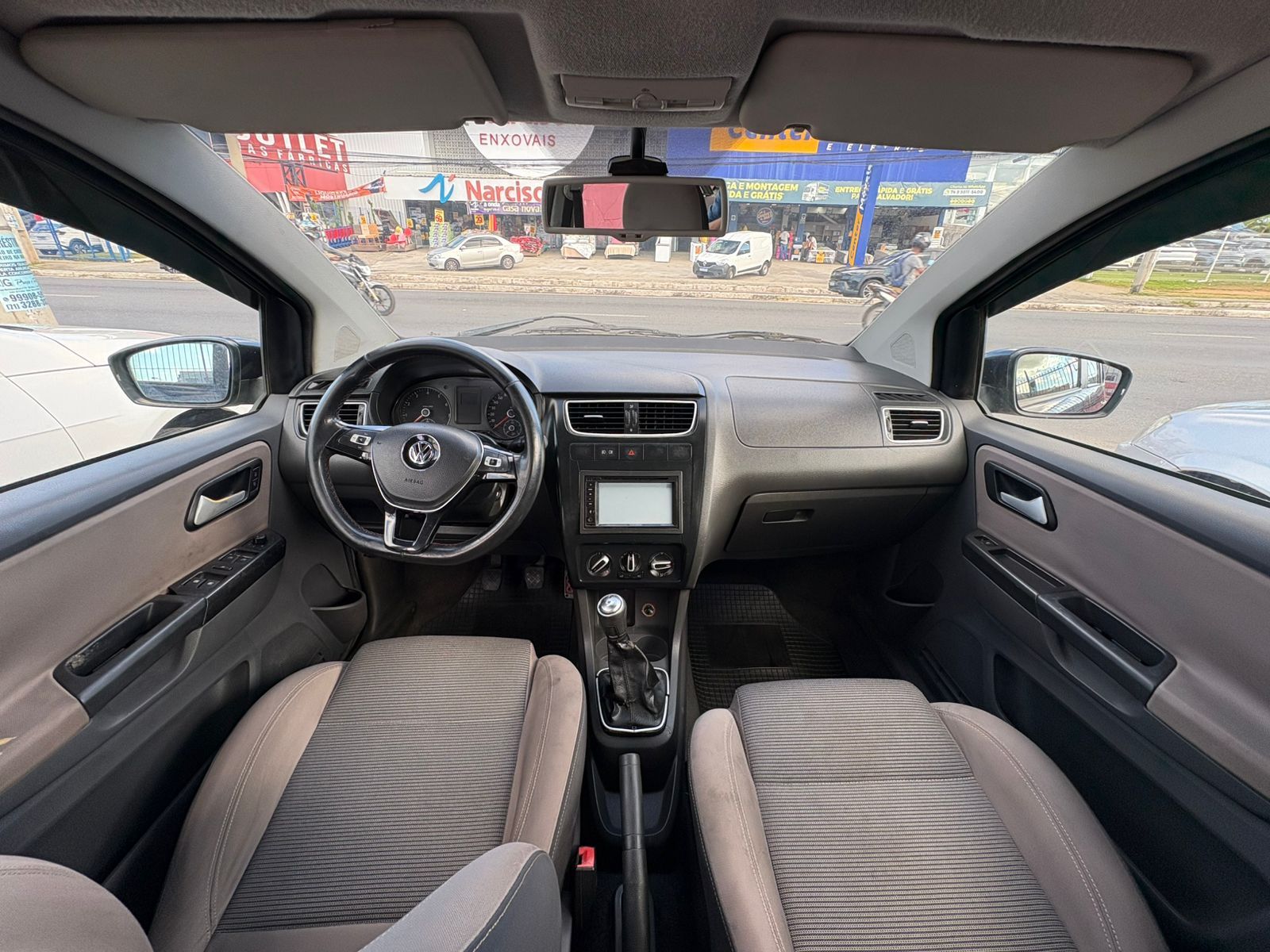 VOLKSWAGEN spacefox gii
