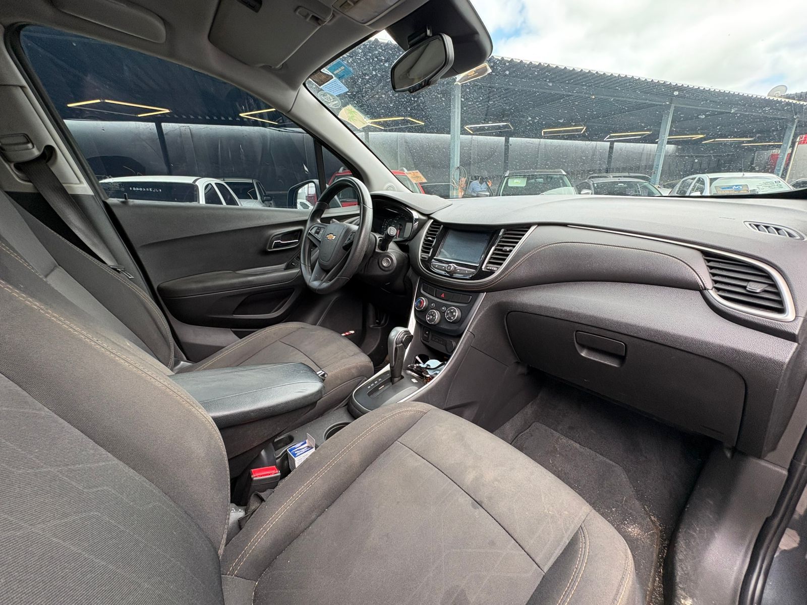 CHEVROLET chev tracker lt