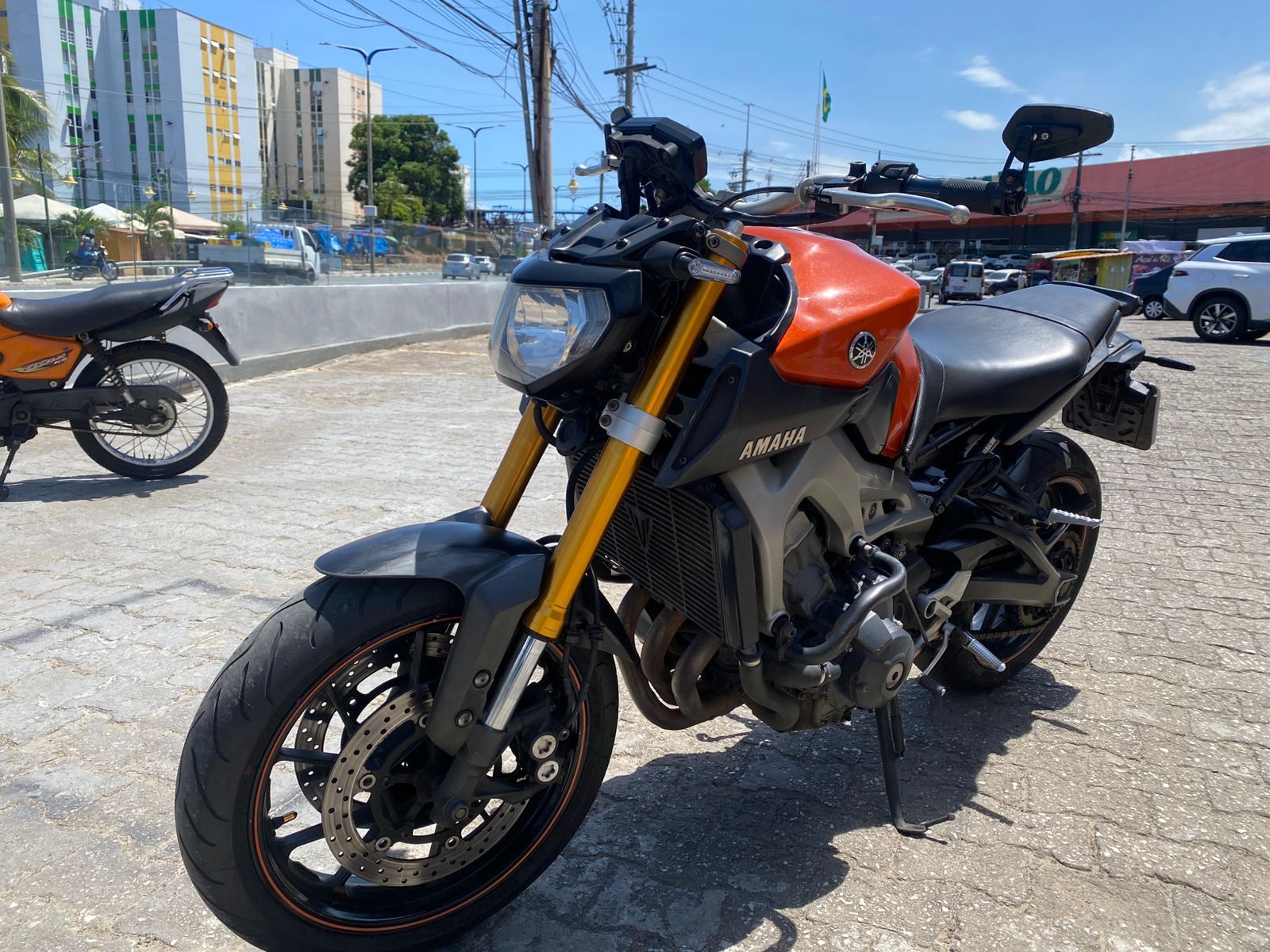YAMAHA mt09 abs