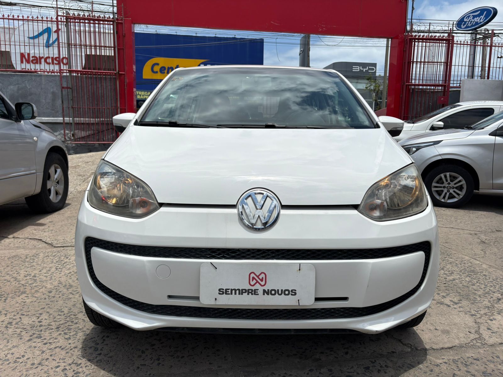 VOLKSWAGEN up move sa