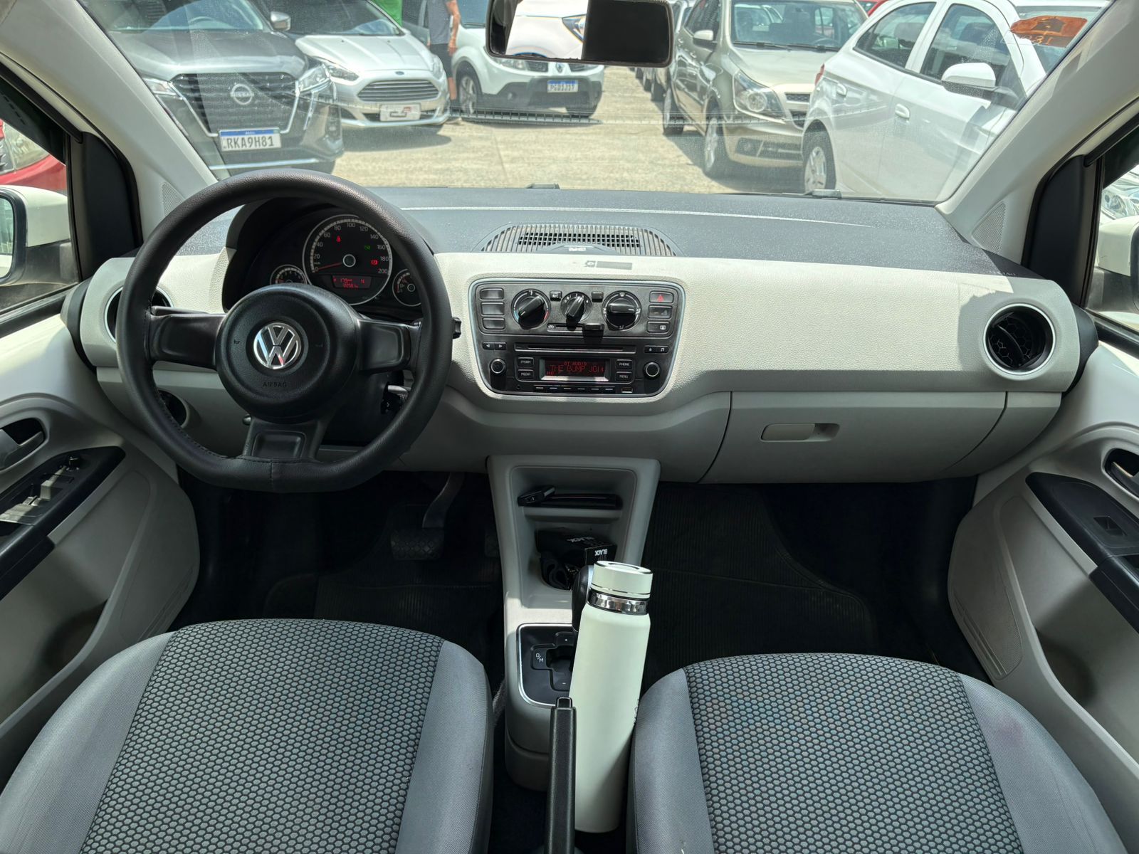 VOLKSWAGEN up move sa