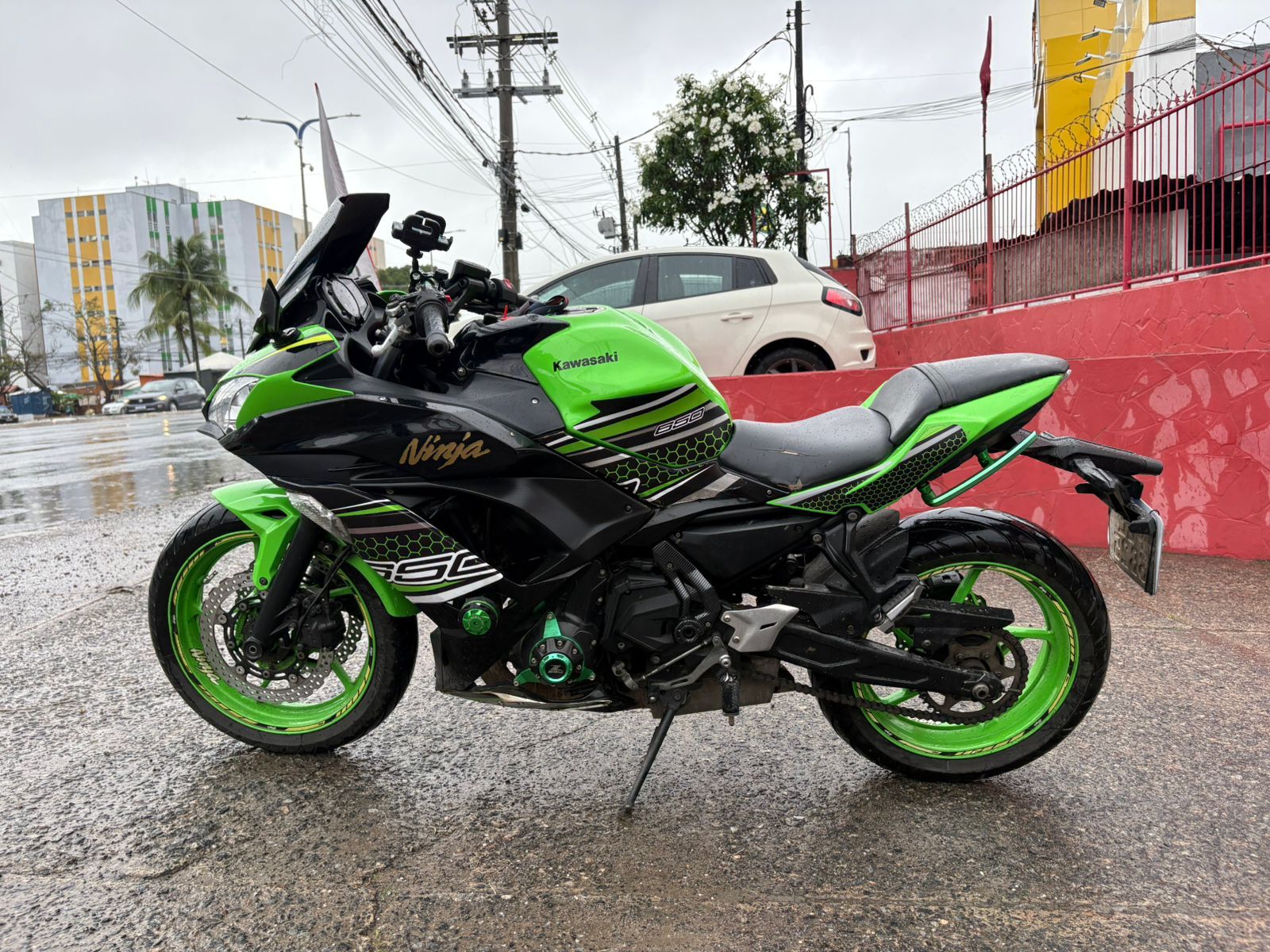 KAWASAKI kawasakninja 650