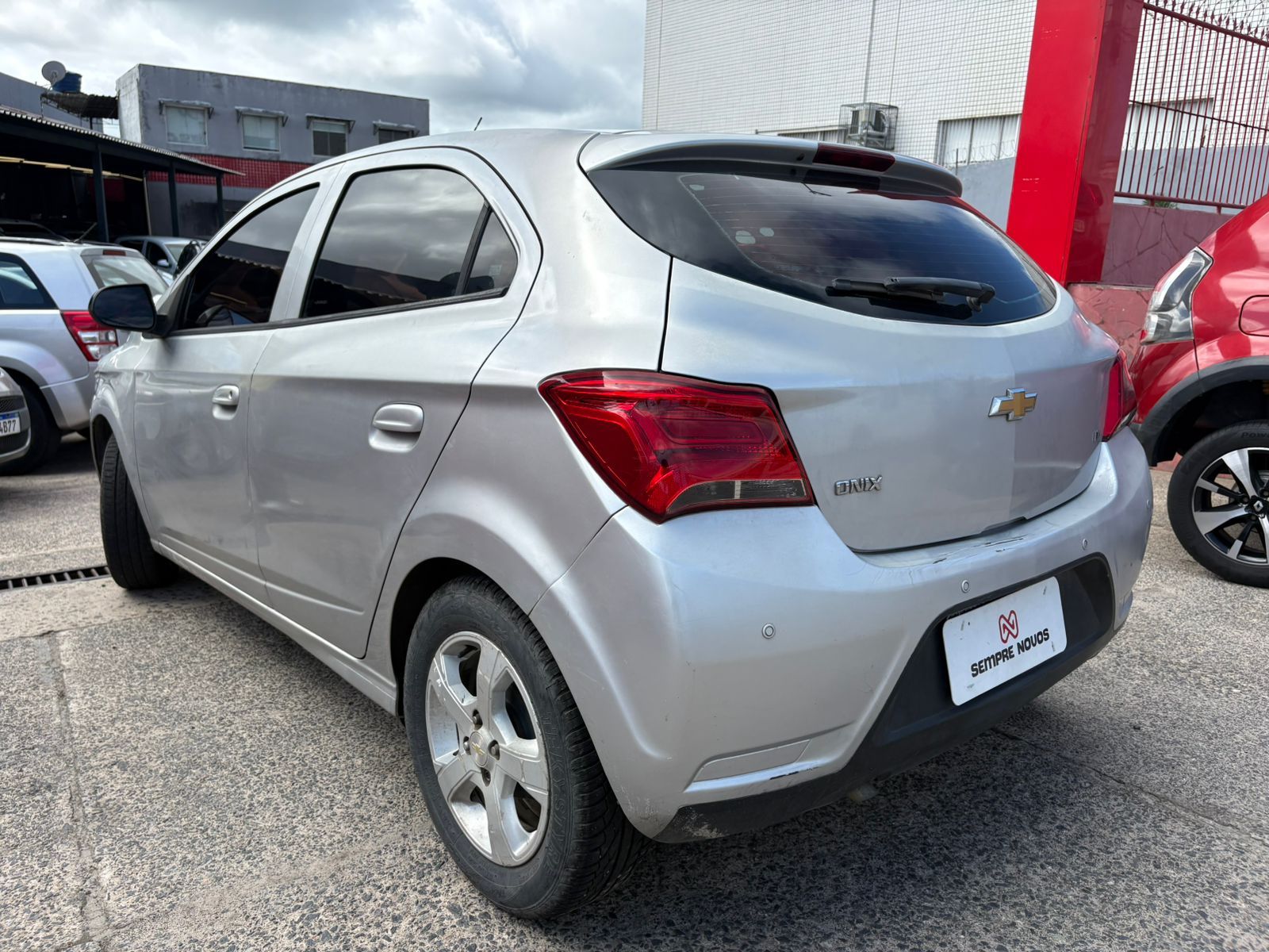 CHEVROLET onix 1.0mt lt