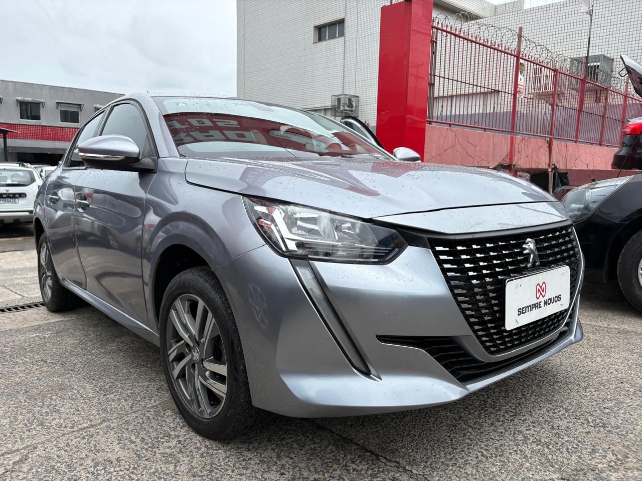 PEUGEOT 208 allure at