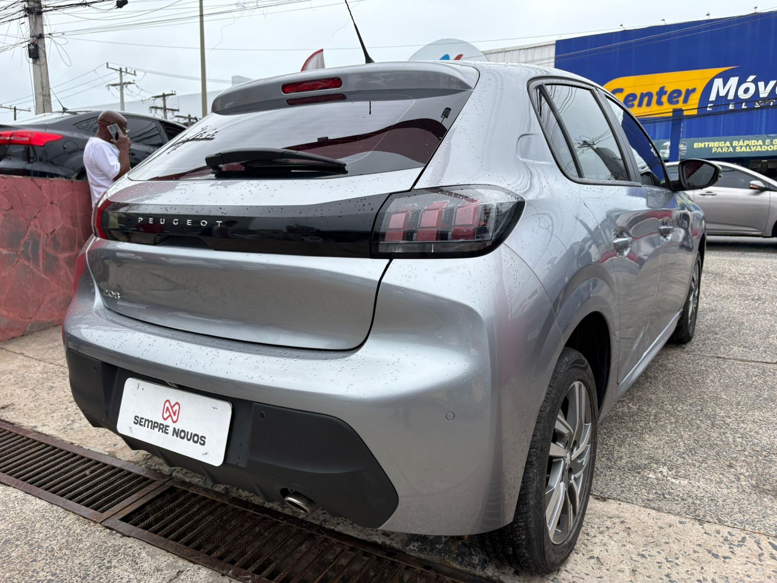 PEUGEOT 208 allure at