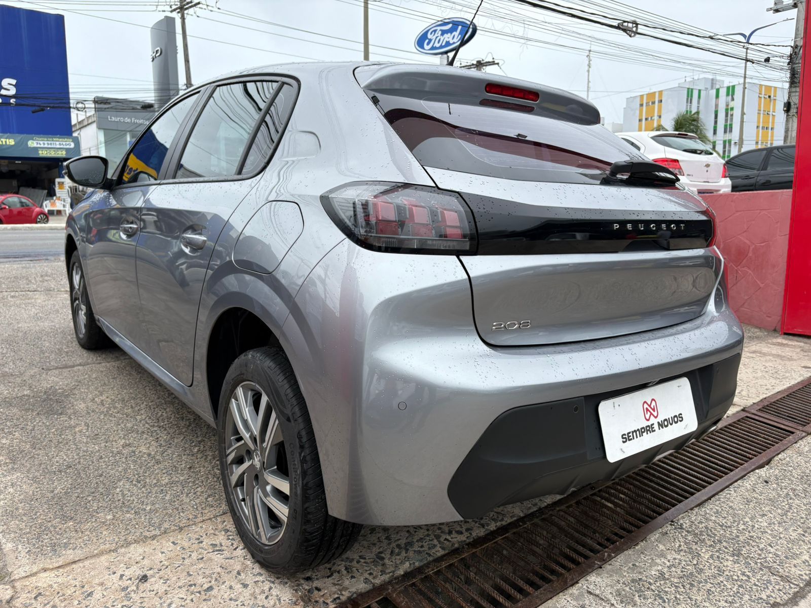 PEUGEOT 208 allure at