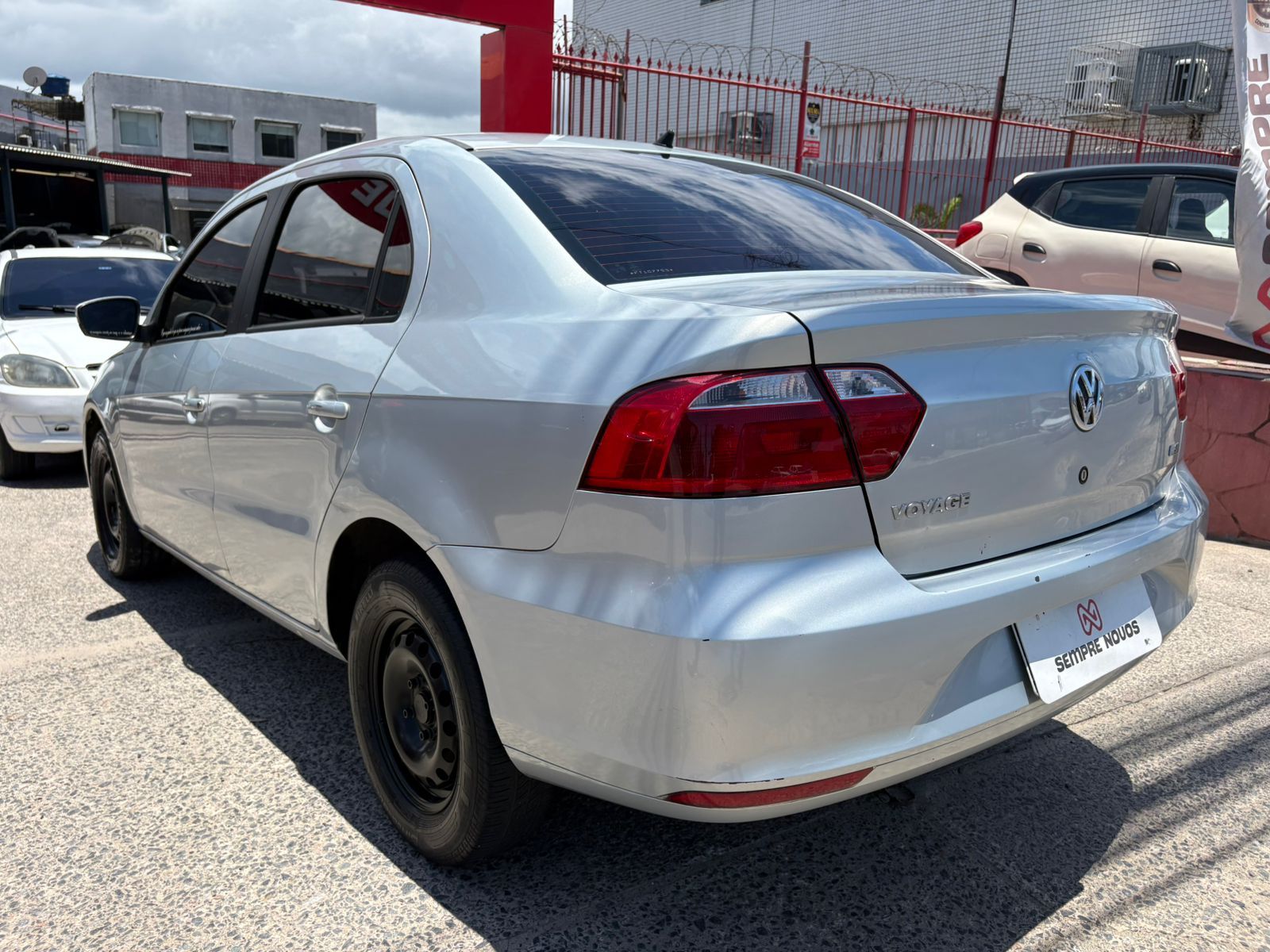 VOLKSWAGEN voyage tl mb s