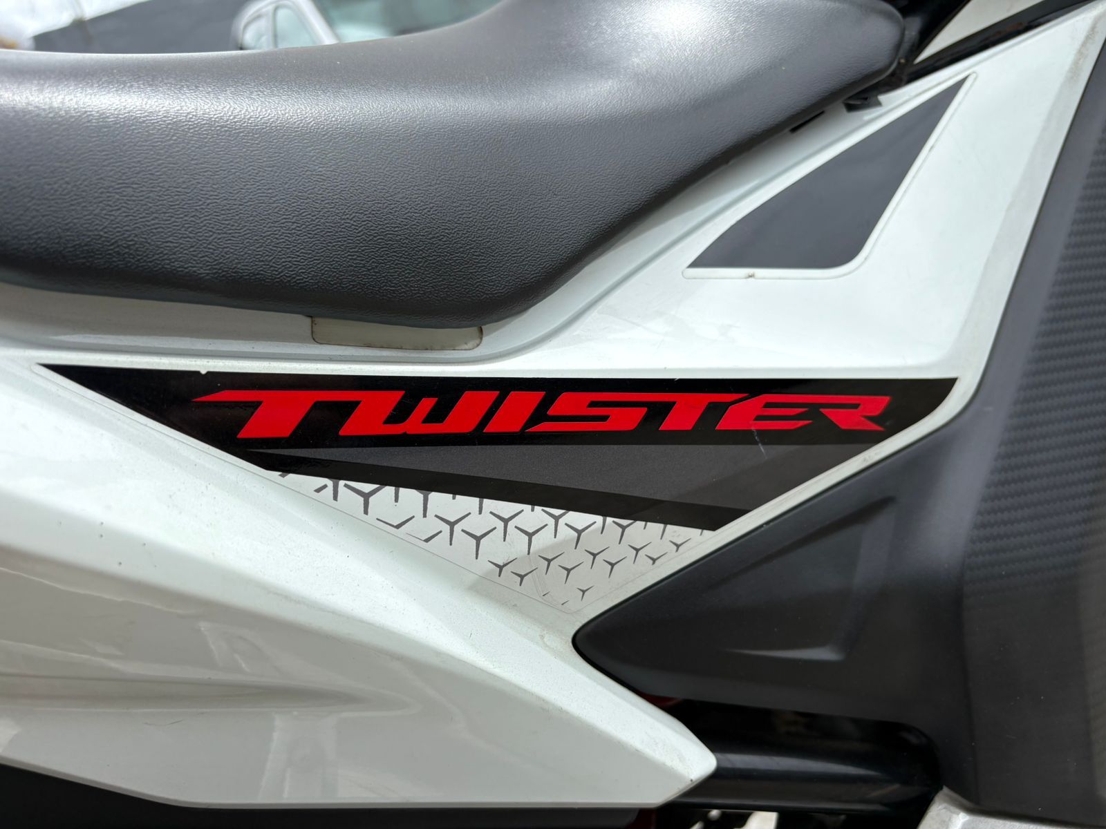 HONDA cb250f twister cbs