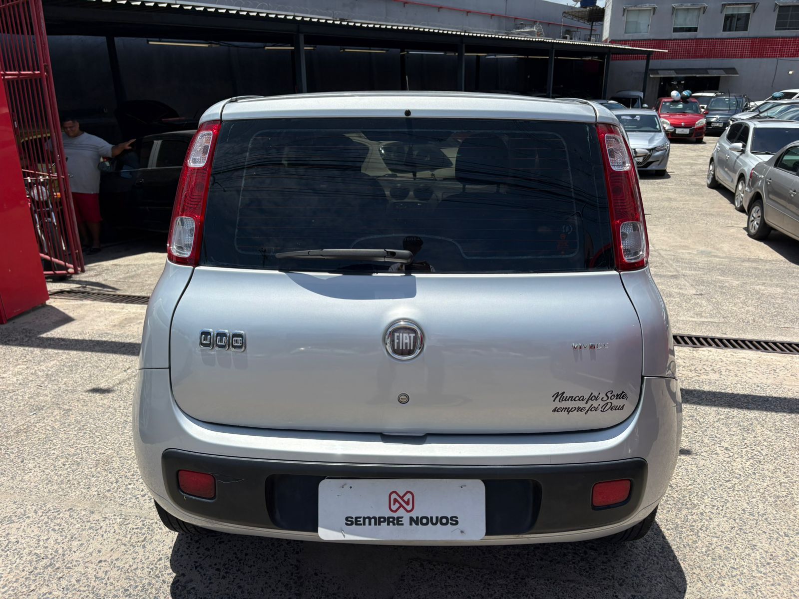 FIAT uno vivace 1.0