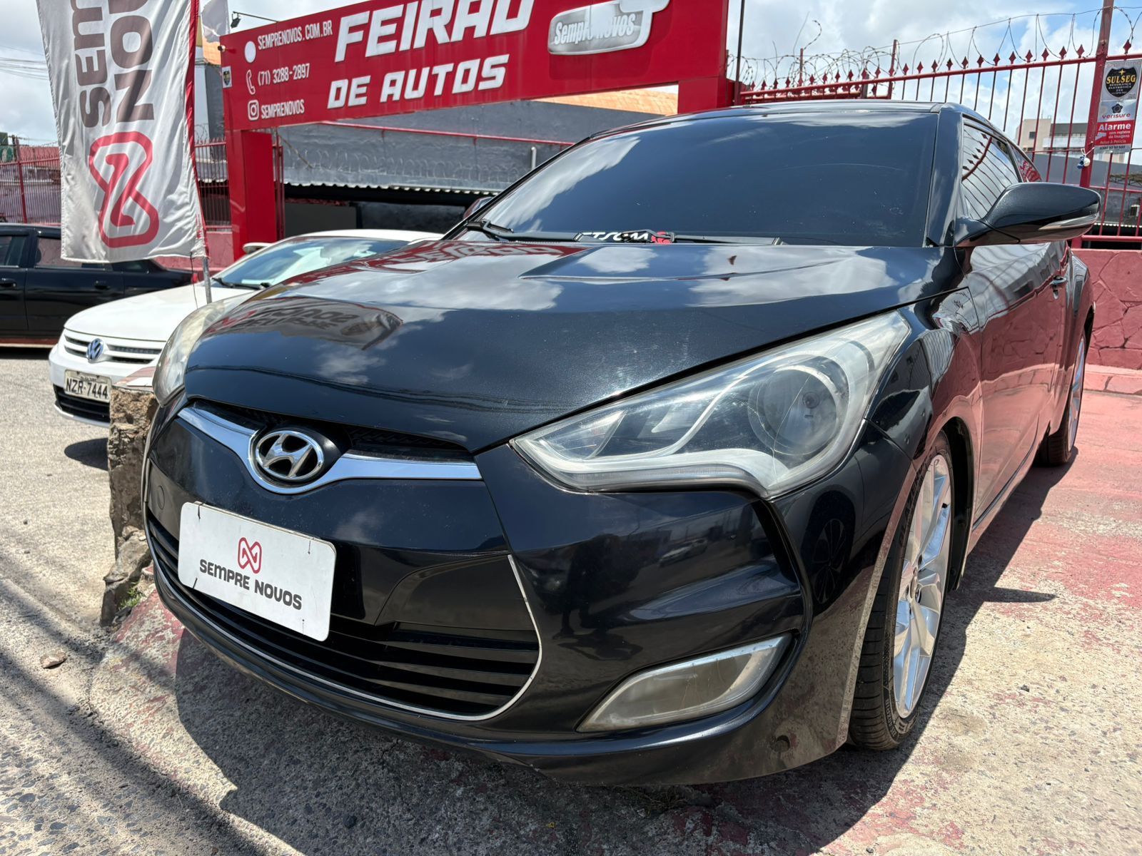 HYUNDAI VELOSTER