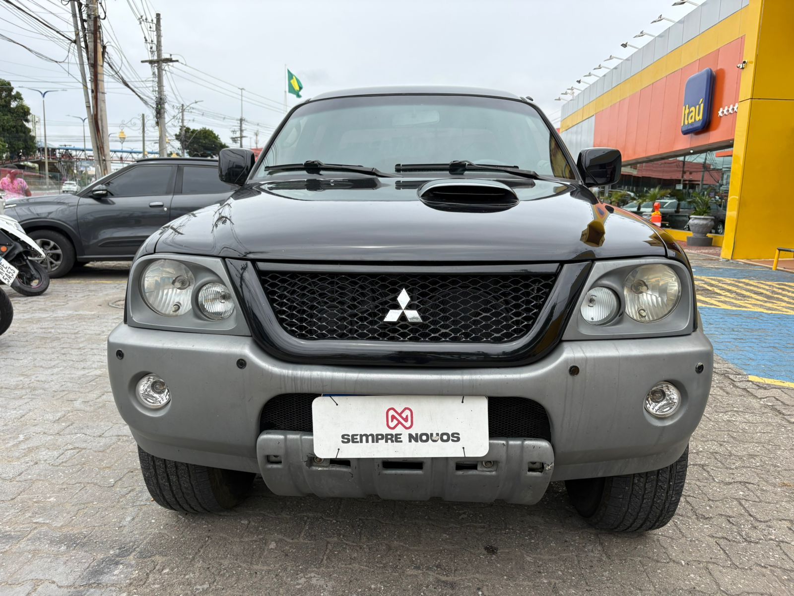 MITSUBISHI L200 OUTDOOR