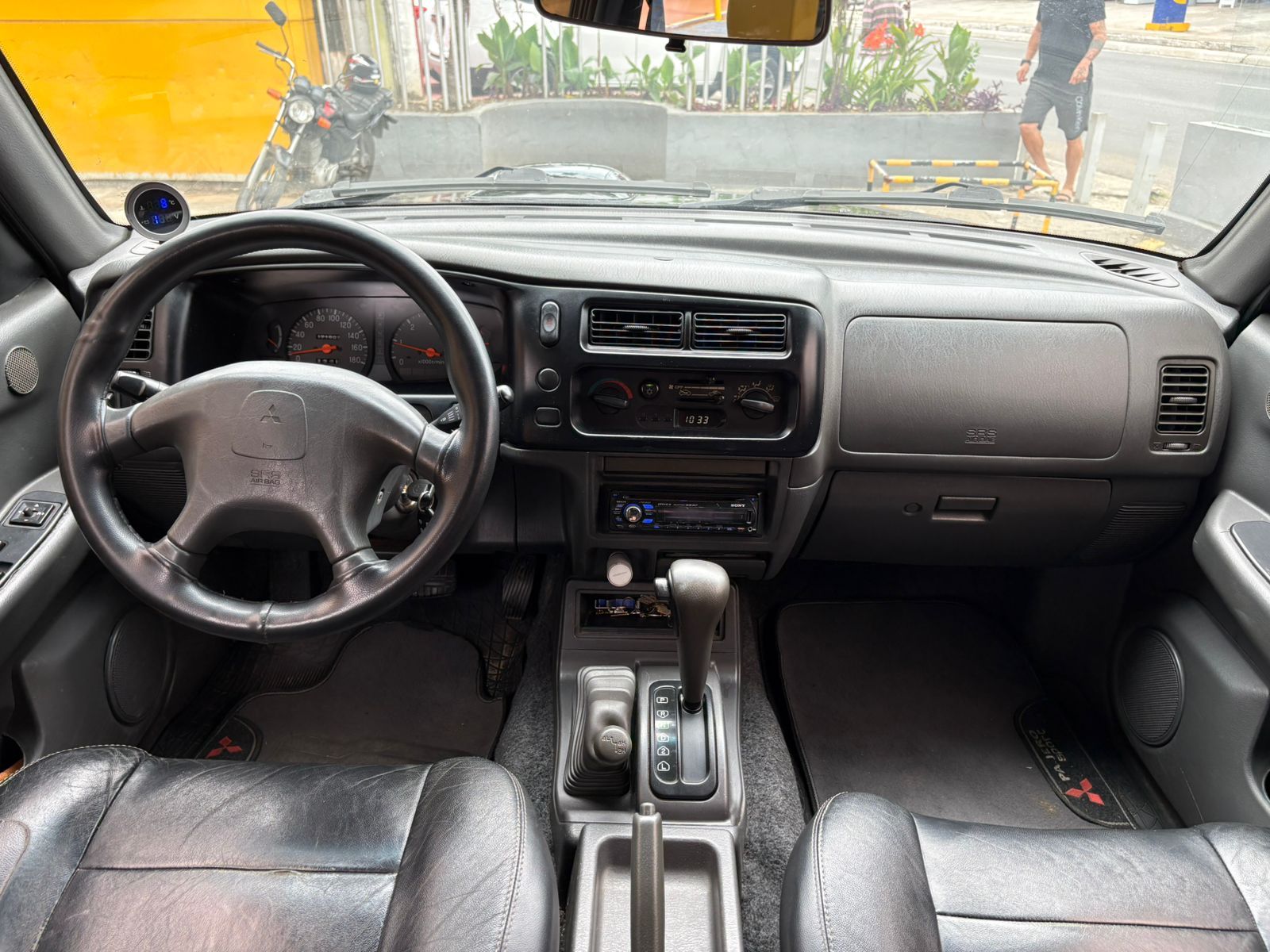 MITSUBISHI L200 OUTDOOR