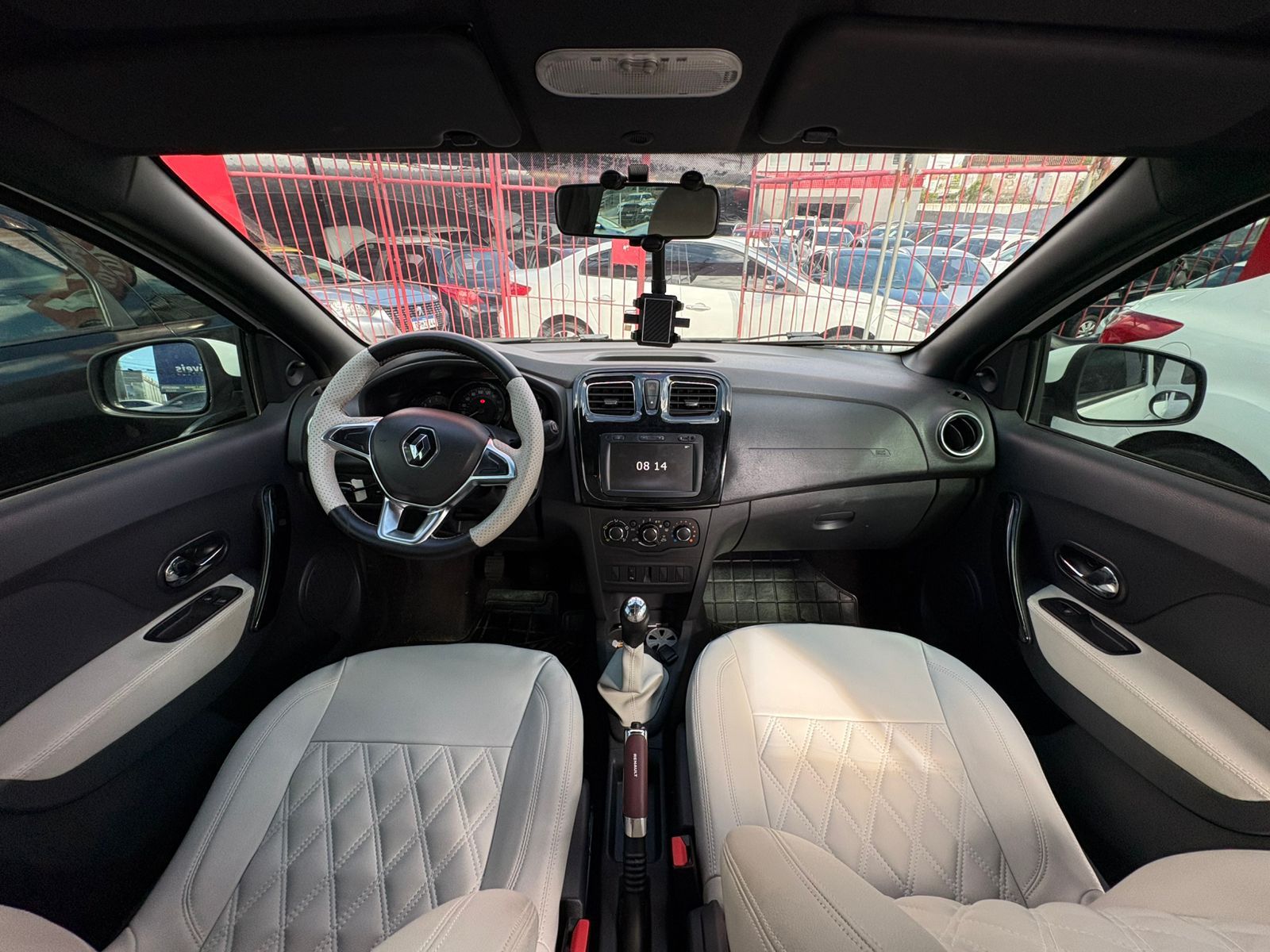 RENAULT sandero zen10mt