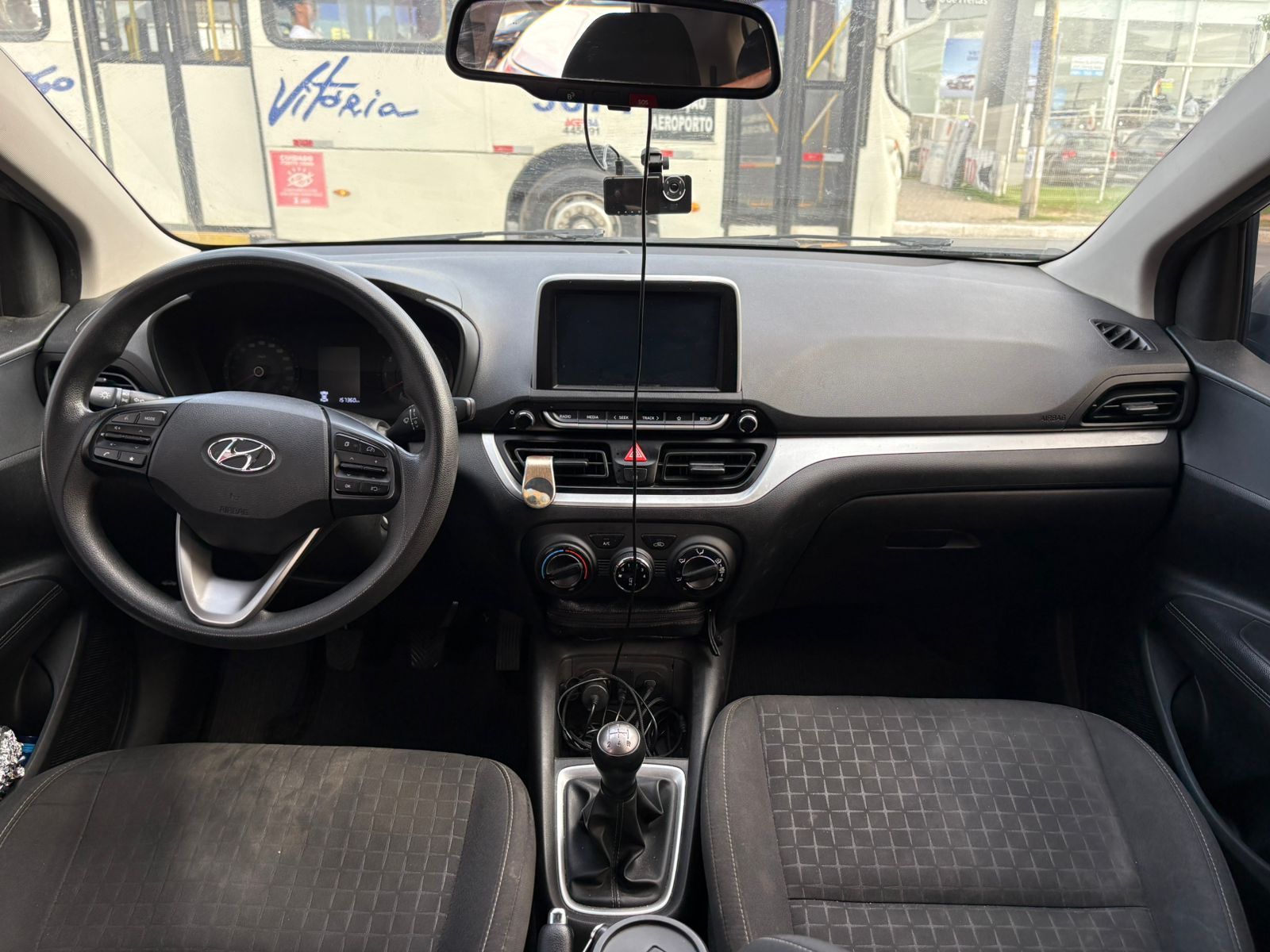 HYUNDAI hb20 1.0 mt5 limited