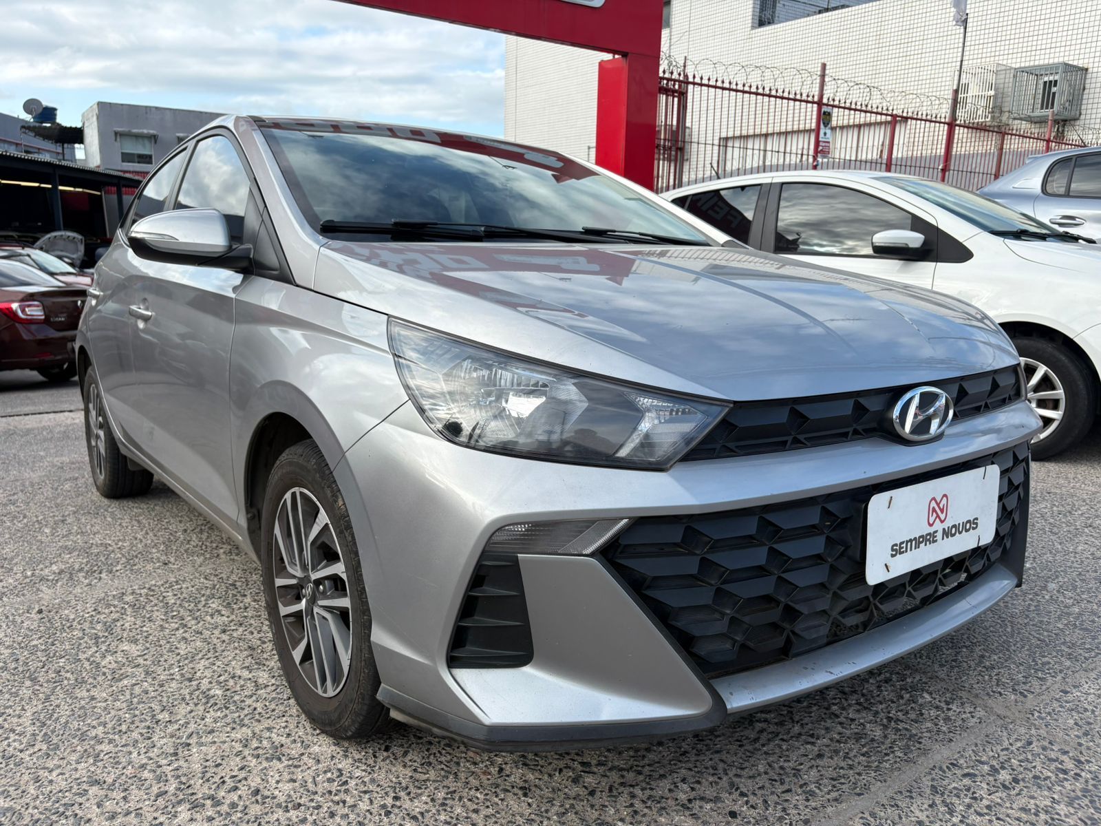 HYUNDAI hb20 1.0 mt5 limited