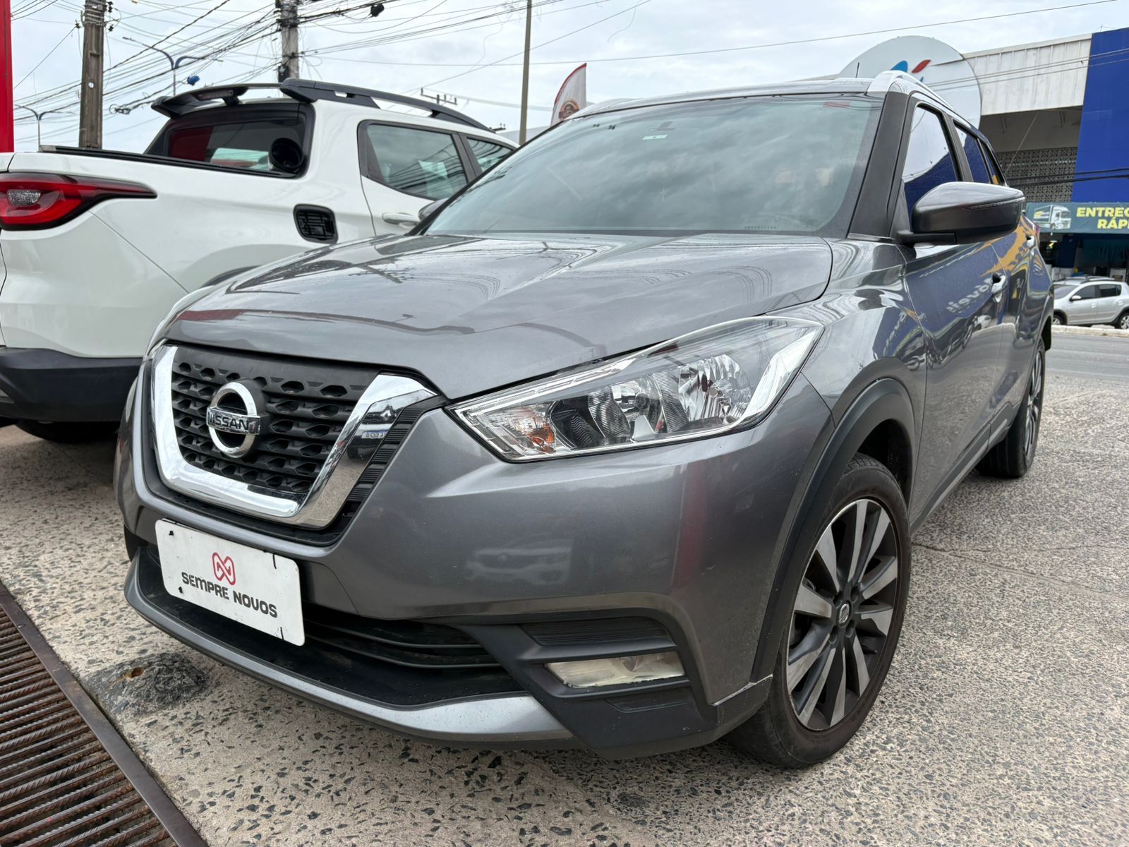 NISSAN kicks sv cvt