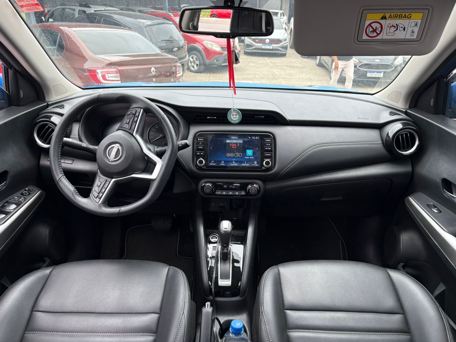 NISSAN kicks exclusi cvt