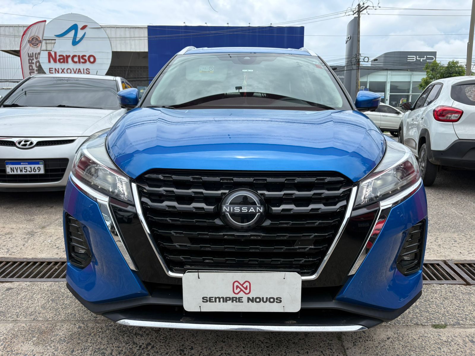 NISSAN kicks exclusi cvt