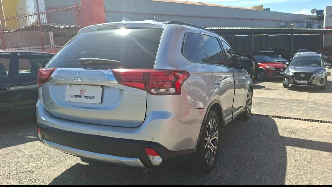 MITSUBISHI mmc outlander 2.0