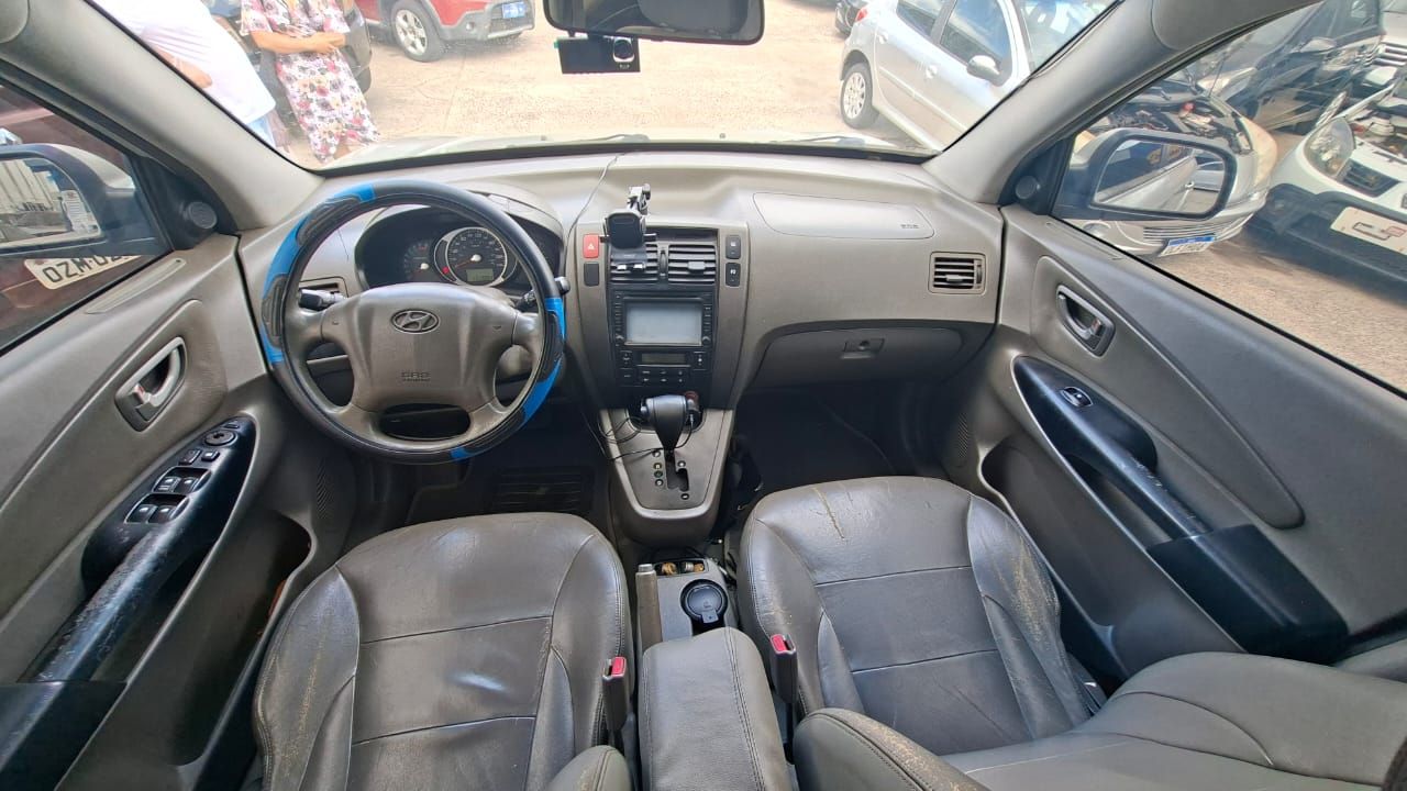 HYUNDAI tucson glsb