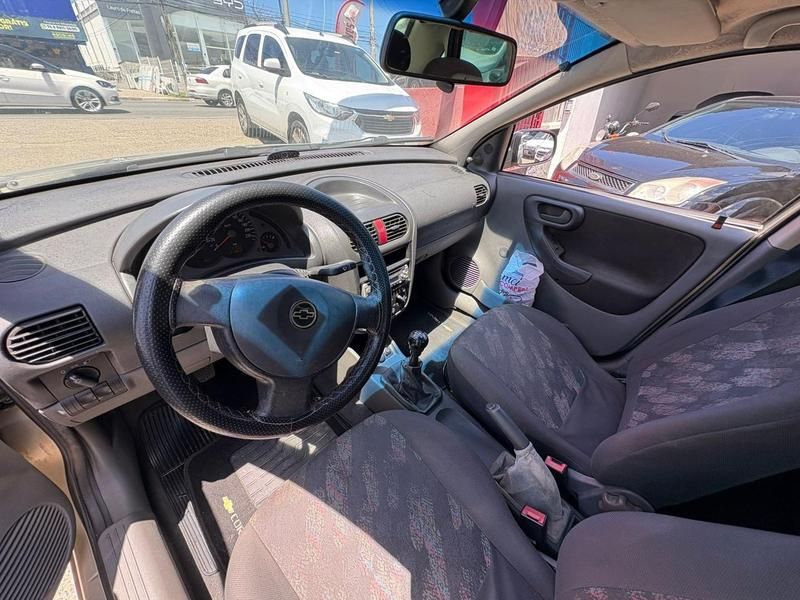CHEVROLET corsa sedan joy