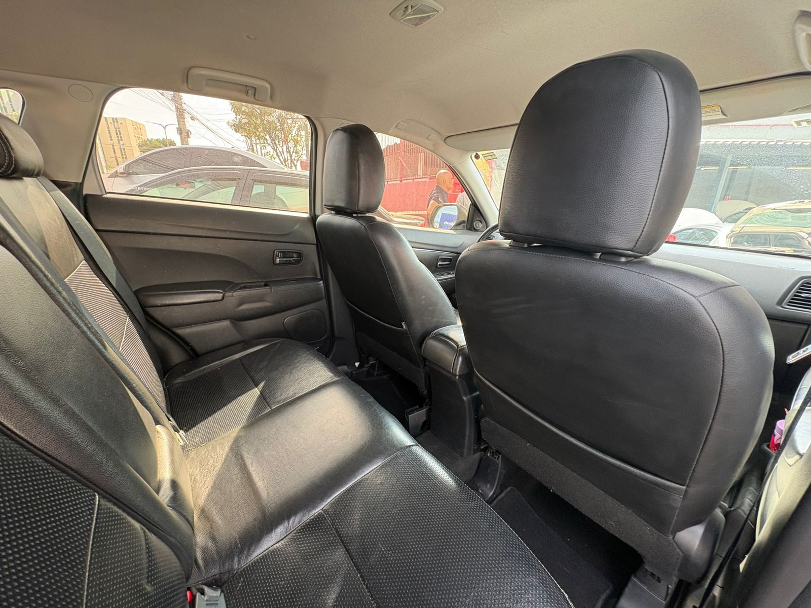 MITSUBISHI asx 2.0 cvt