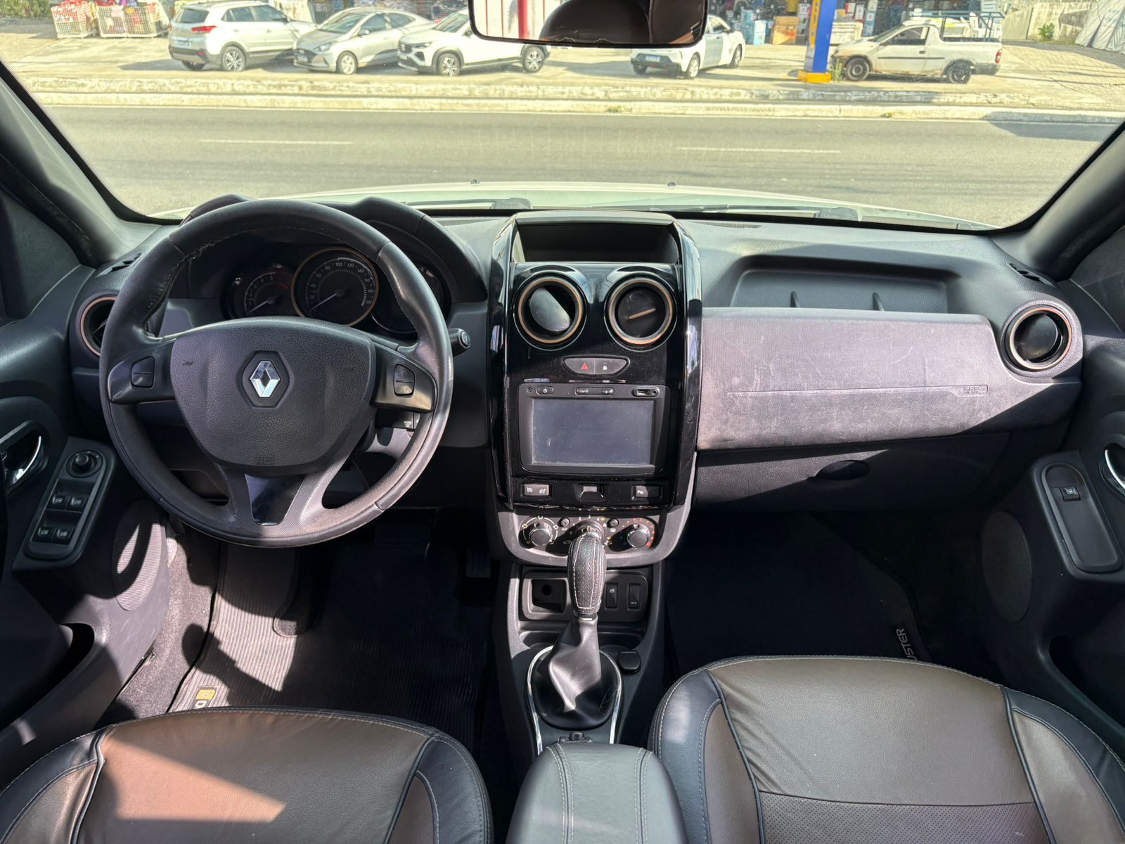 RENAULT duster 20 d 4x2