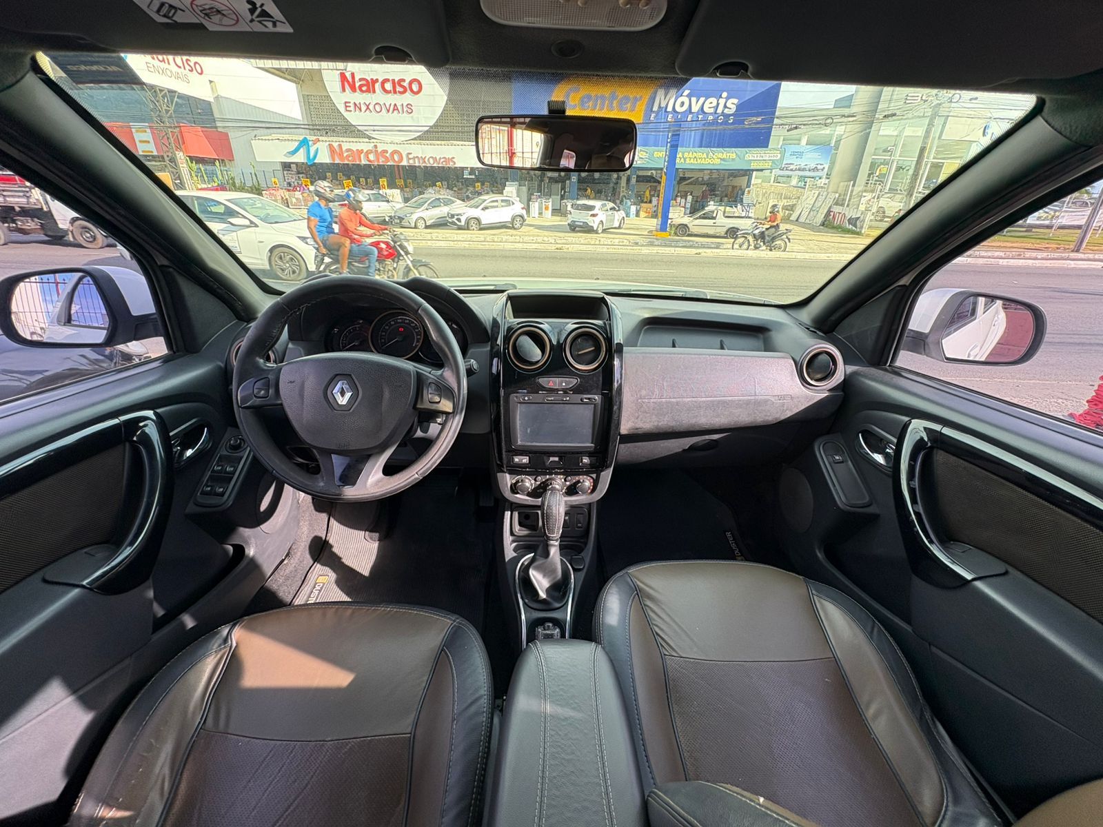 RENAULT duster 20 d 4x2