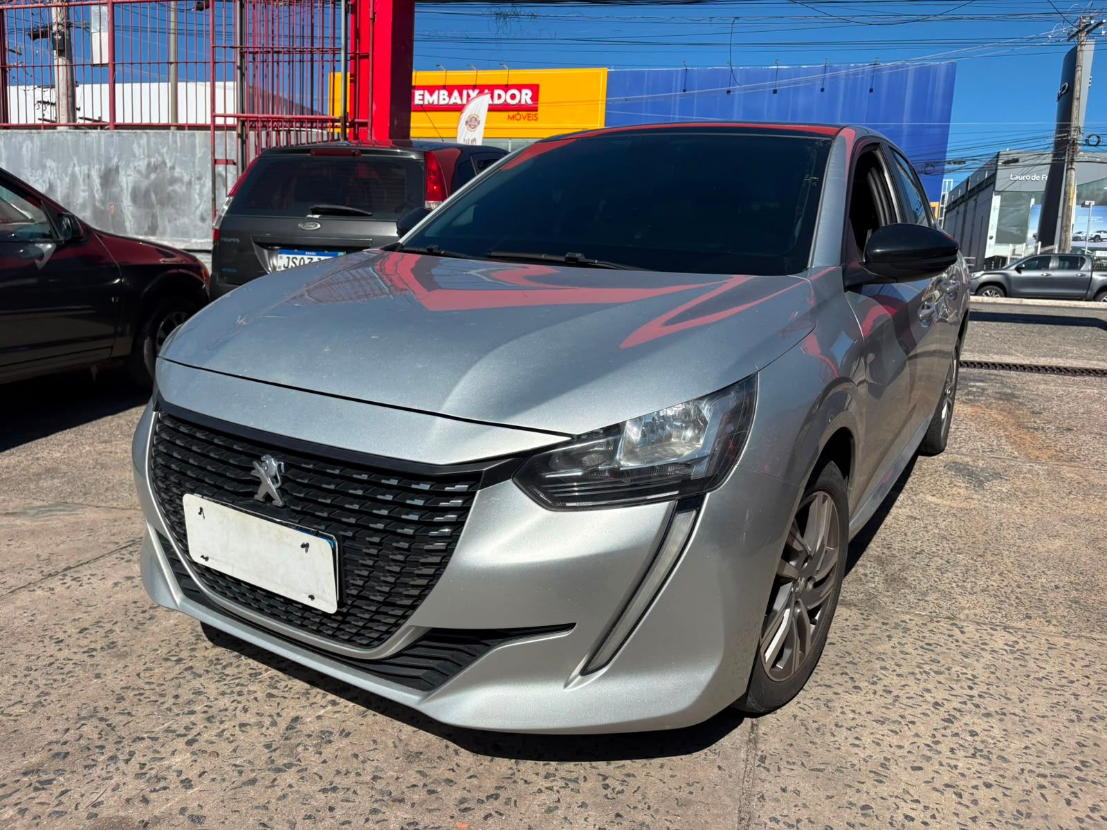 Peugeot 208 2021